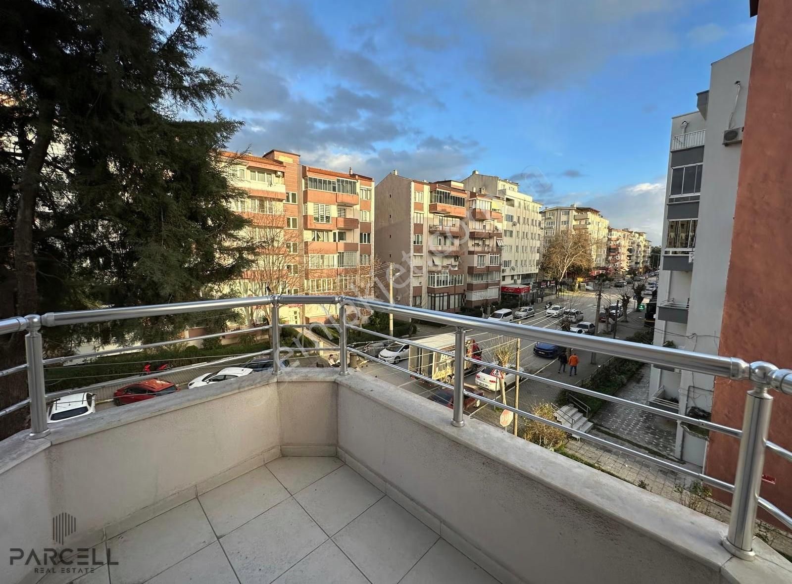 Bahçelievler Mah. Ana Cadde Üzeri Geniş 3+1 Kiralık Daire - Görsel 7