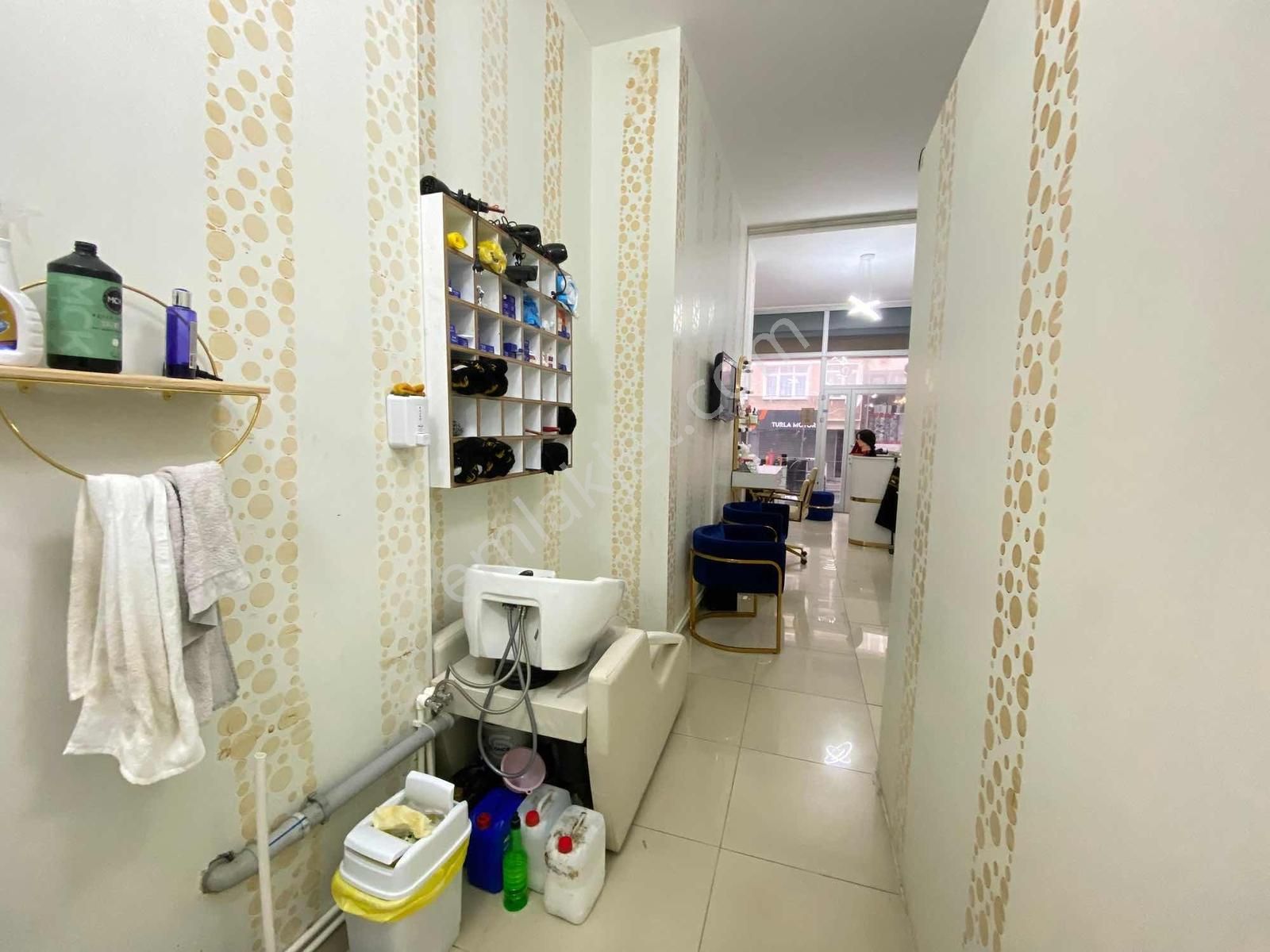 Maltepe Zümrütevlerde Satılık 130 M2 Dükkan - Görsel 18