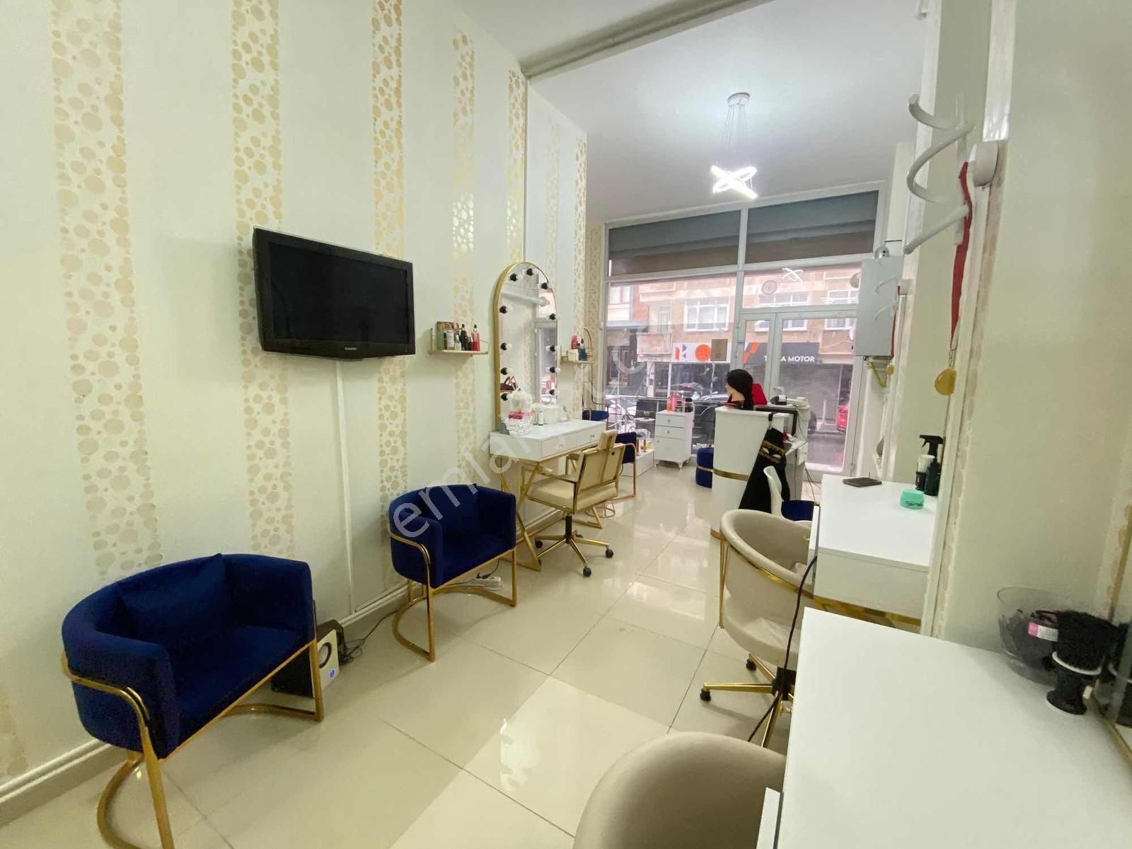 Maltepe Zümrütevlerde Satılık 130 M2 Dükkan - Görsel 16