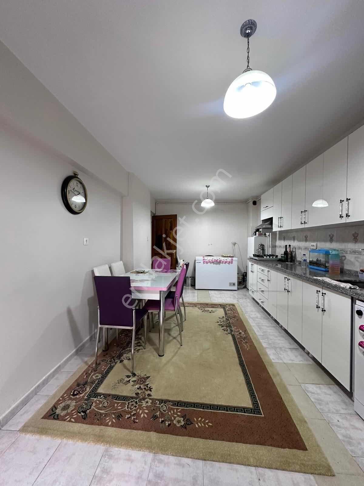 Serhat Mahallesi'nde Satılık 2+1 Muhteşem Lokasyon. - Görsel 18