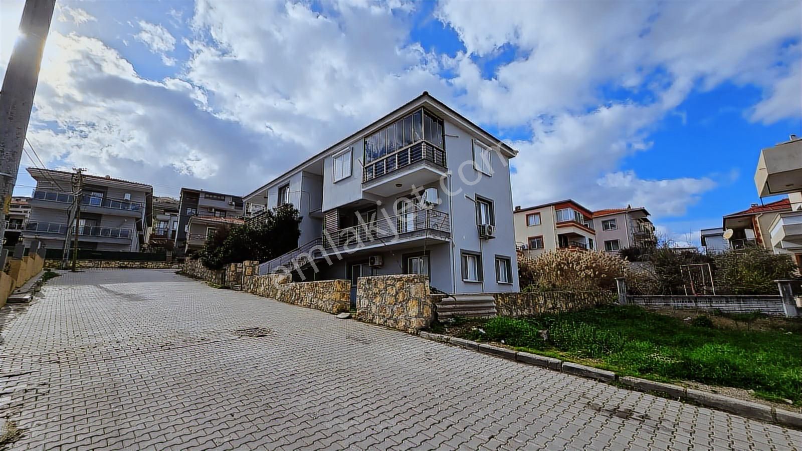 Foça Bağarası Kazım Dirik Mah. Satılık Bahçe Katı 1+1 Daire - Görsel 31