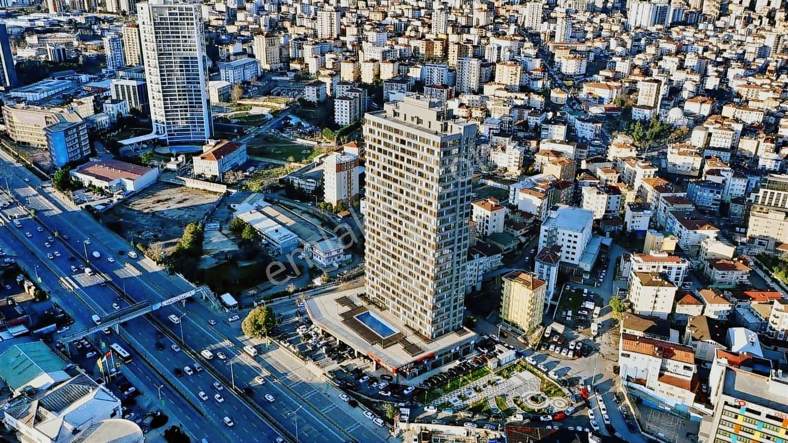 Kartal Propa Vista Metro Yanı Eşyalı Kiralık 1+1