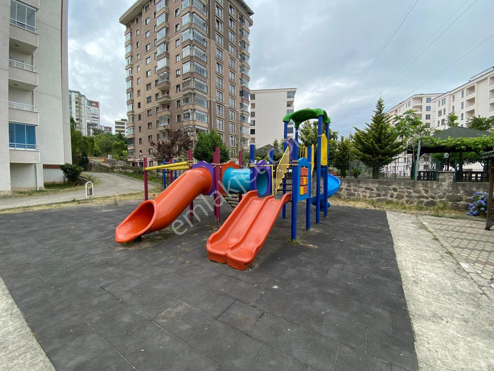 Trabzon Çukurçayır'da Kiralık 3+1 Daire - Görsel 33