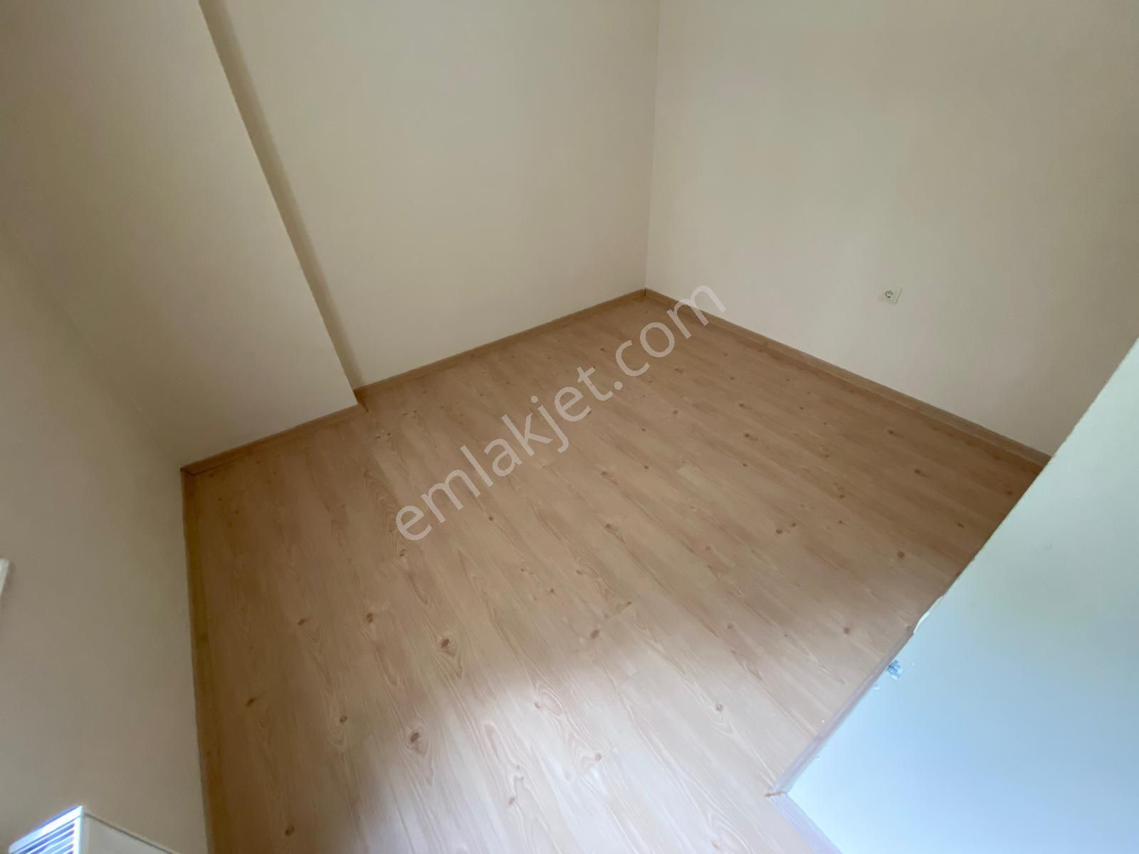 Trabzon Çukurçayır'da Kiralık 3+1 Daire - Görsel 15