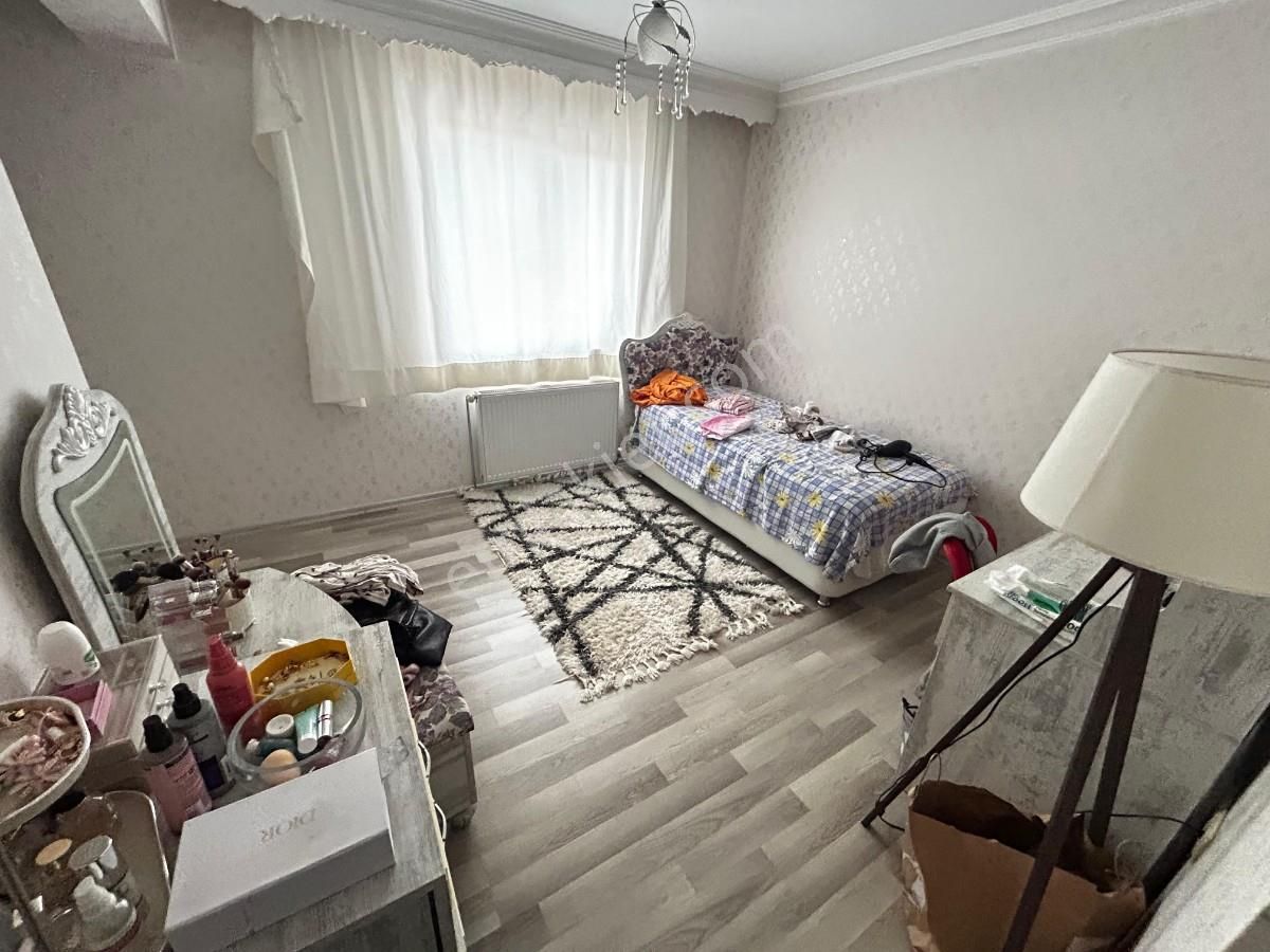 Sincan Selçuklu Mah 4+1 Full Yapılı Çift Banyolu Teraslı Daire - Görsel 14