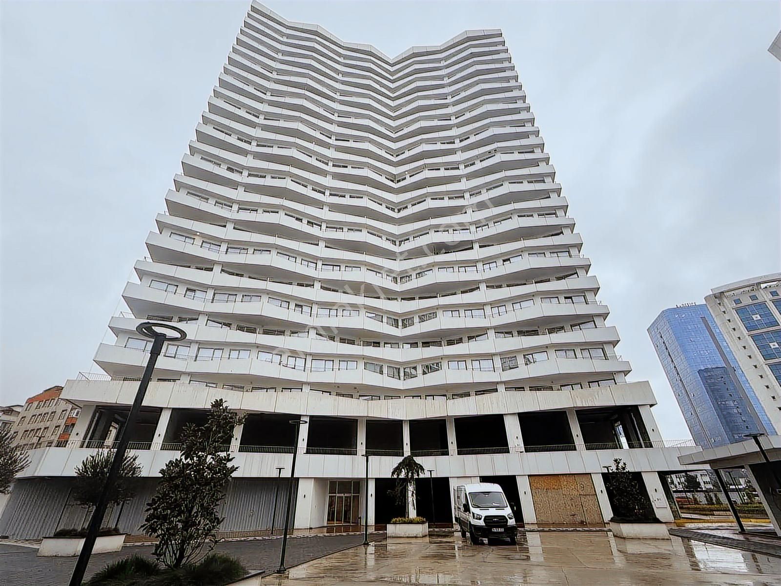 Nivo İstanbul - Neba Garden Sitesinde Balkonlu 1+1 Daire