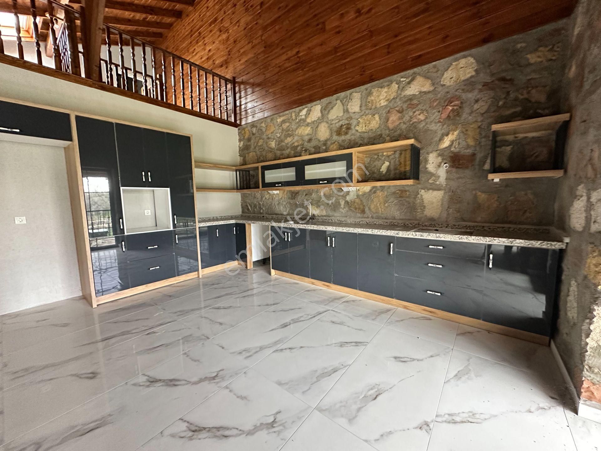 ▀mera Emlaktan Kazdağları Çamcı Köyü Sıfır Site İçi 3+1 Taş Ev - Görsel 19