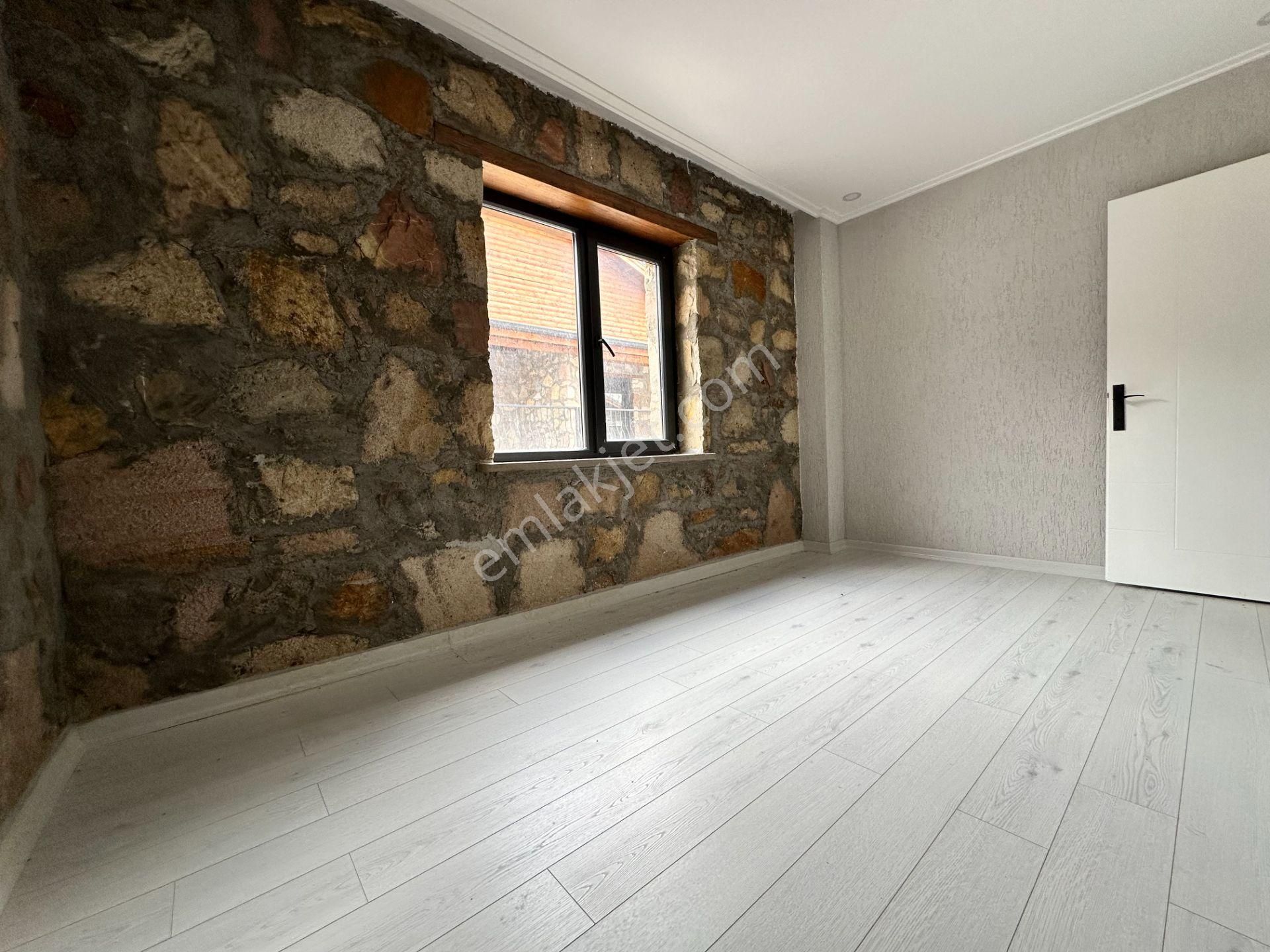 ▀mera Emlaktan Kazdağları Çamcı Köyü Sıfır Site İçi 3+1 Taş Ev - Görsel 26