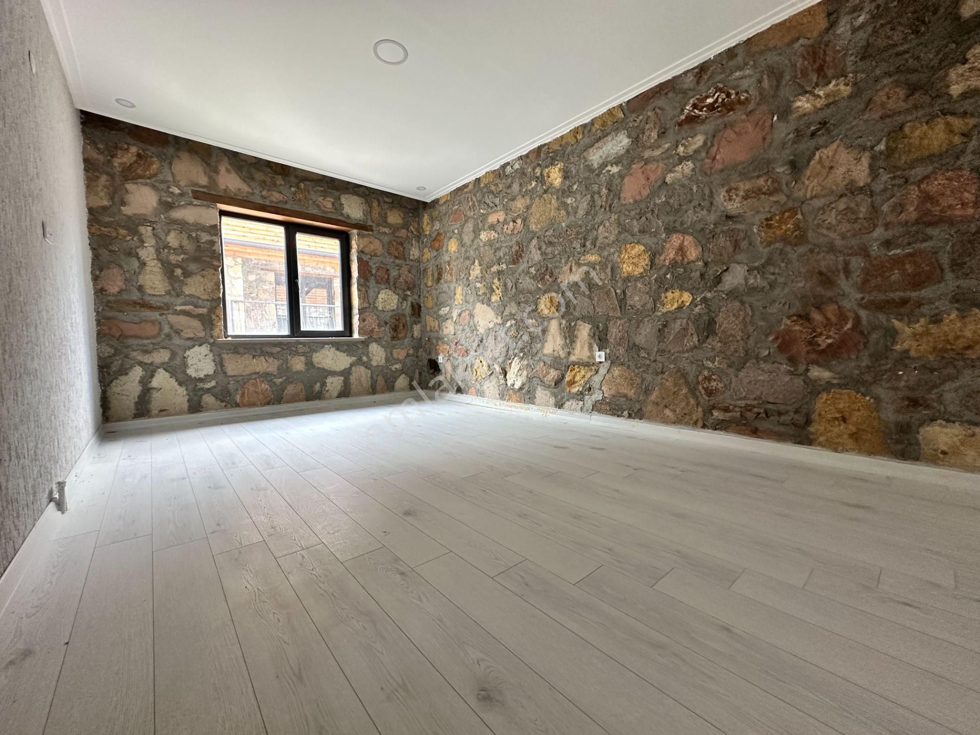 ▀mera Emlaktan Kazdağları Çamcı Köyü Sıfır Site İçi 3+1 Taş Ev - Görsel 29