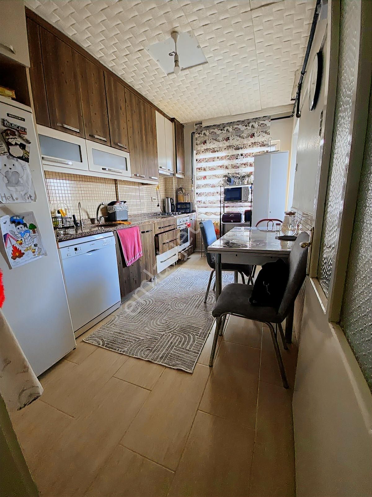 Bergama Fatihte Kaçırılmayacak Fırsat 130m² Geniş 3+1 Ara Kat - Görsel 6