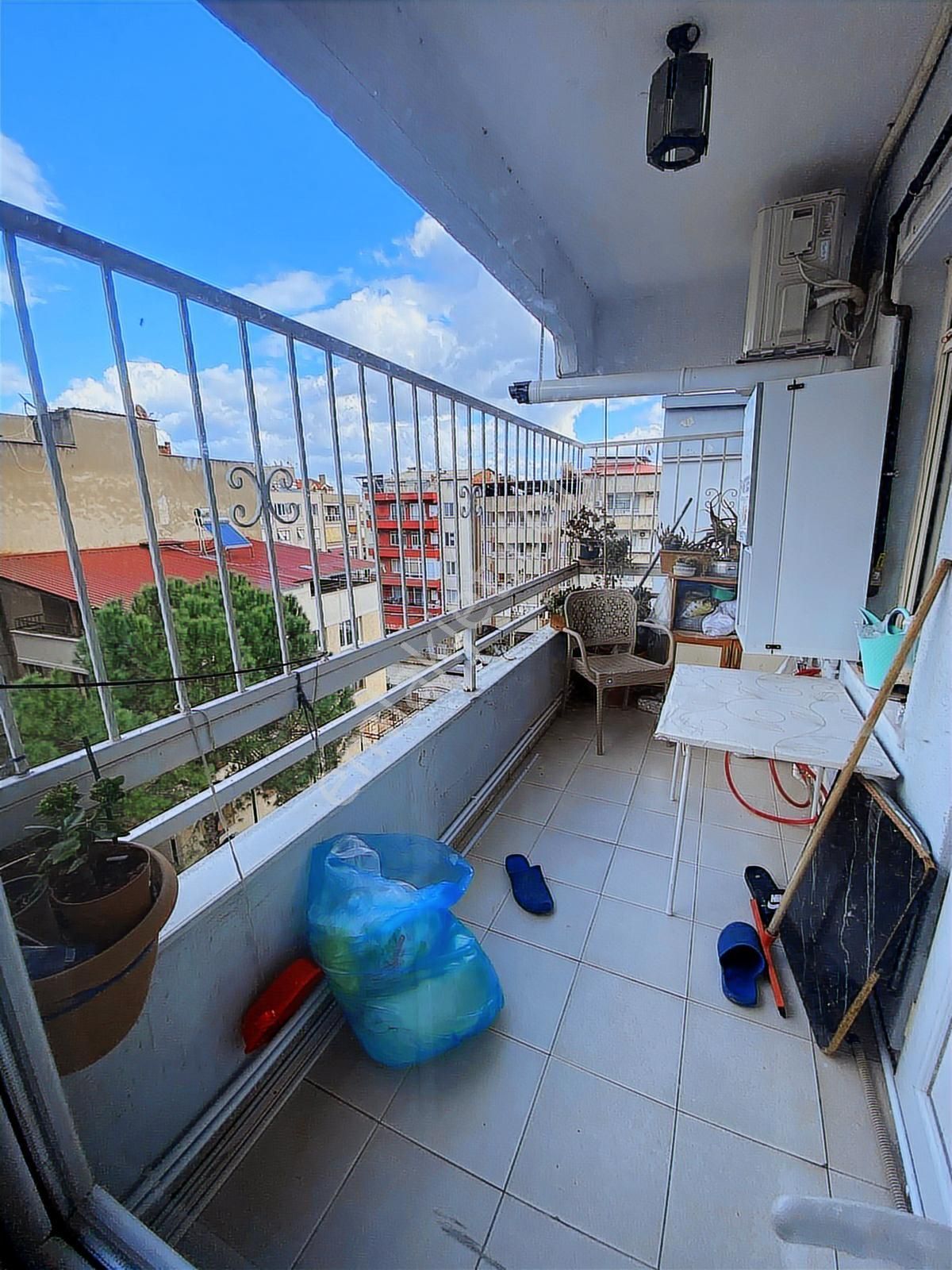 Bergama Fatihte Kaçırılmayacak Fırsat 130m² Geniş 3+1 Ara Kat - Görsel 20