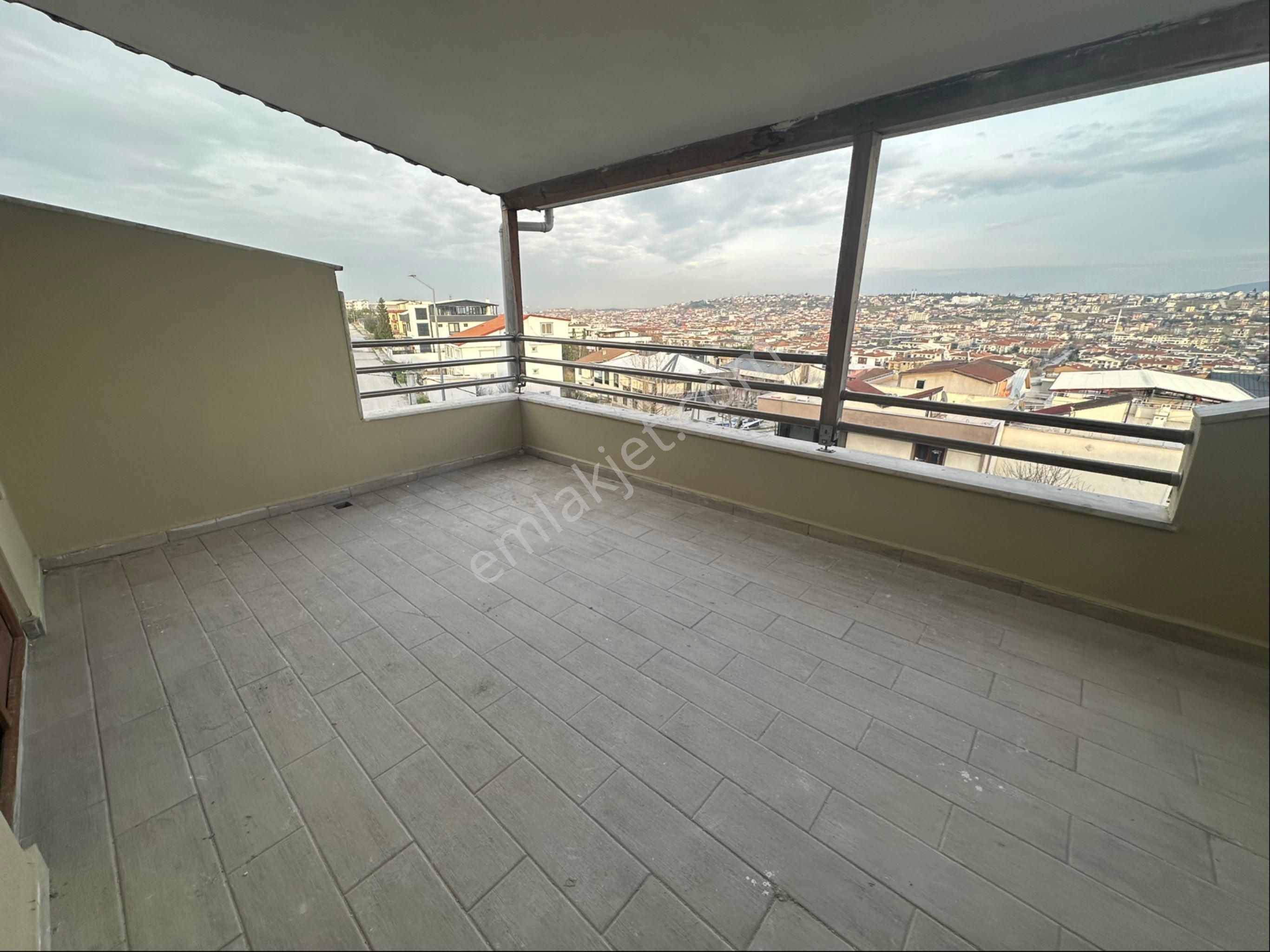 Turyap’tan Yalova Merkezde Deniz Manzaralı Satılık Villa - Görsel 11