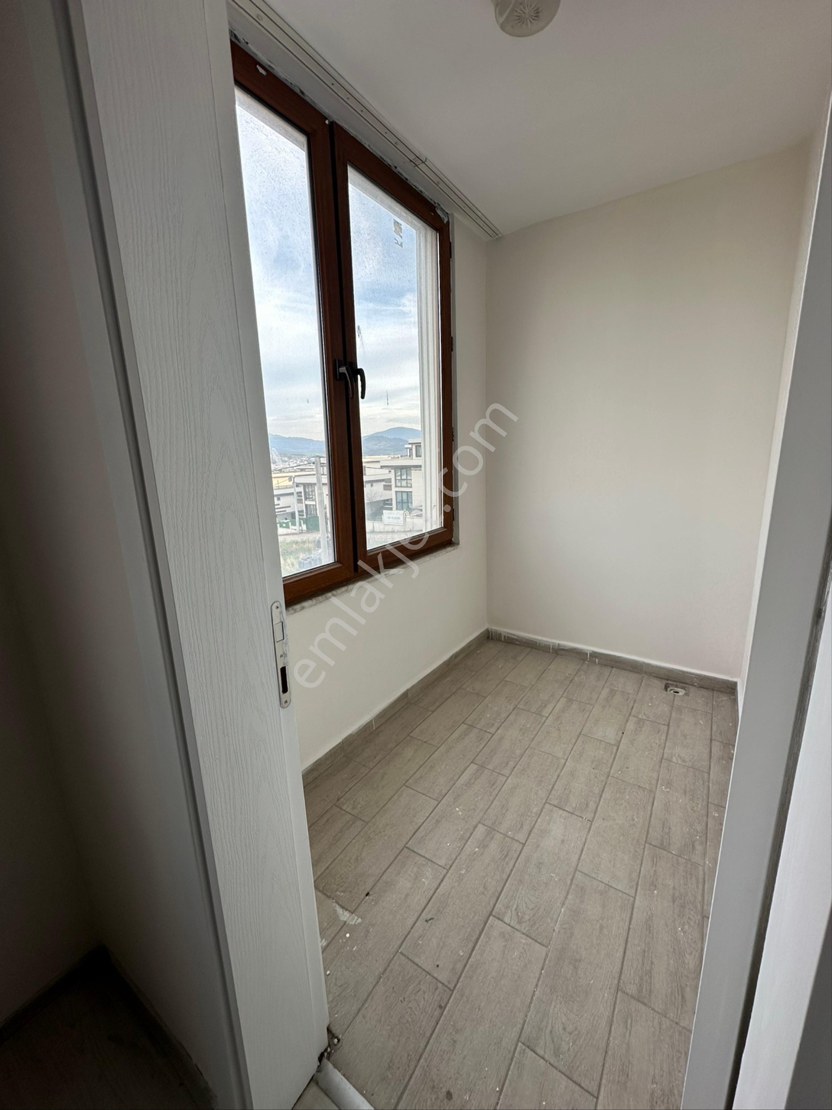 Turyap’tan Yalova Merkezde Deniz Manzaralı Satılık Villa - Görsel 19