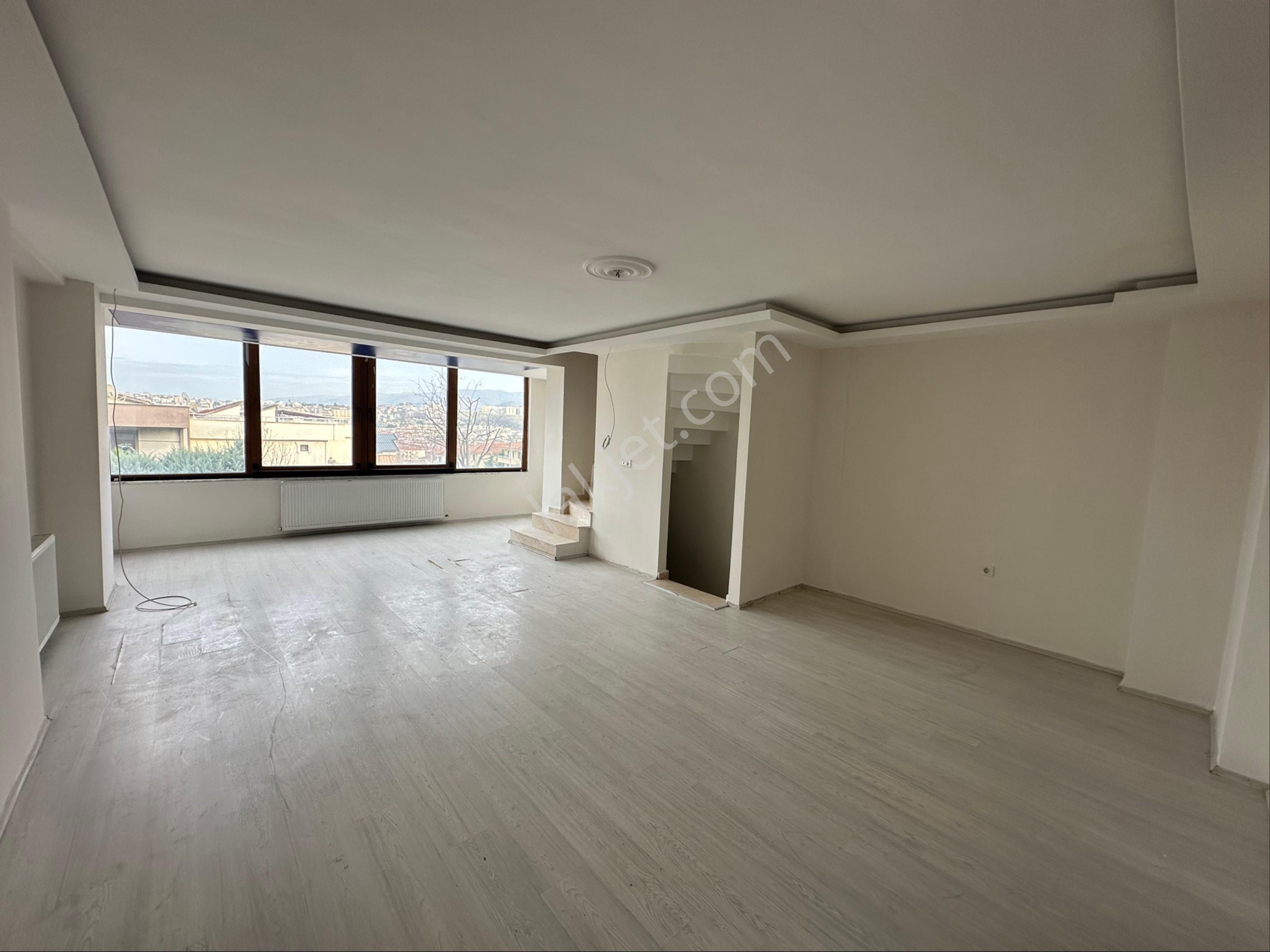 Turyap’tan Yalova Merkezde Deniz Manzaralı Satılık Villa - Görsel 28