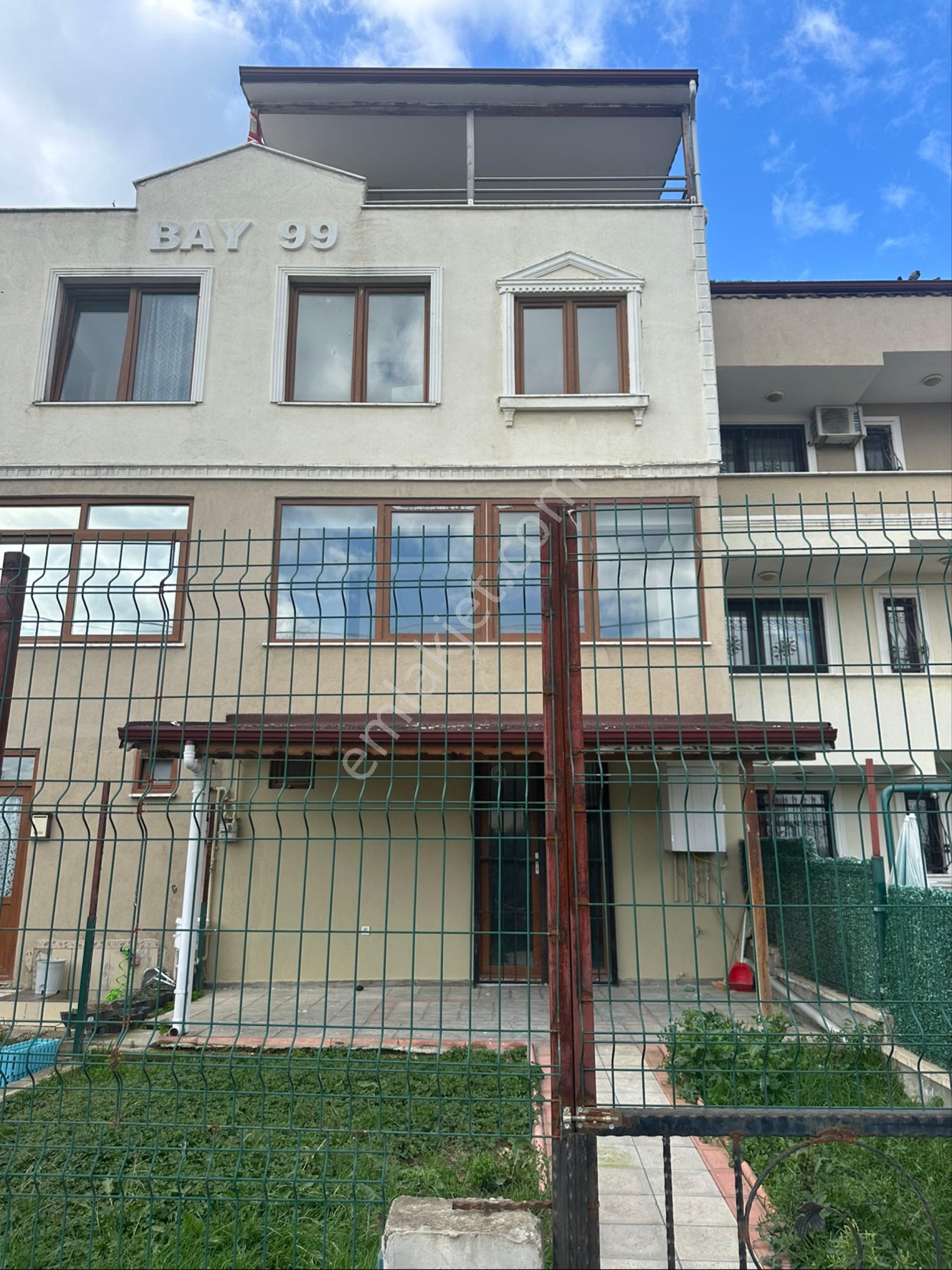 Turyap’tan Yalova Merkezde Deniz Manzaralı Satılık Villa - Görsel 4