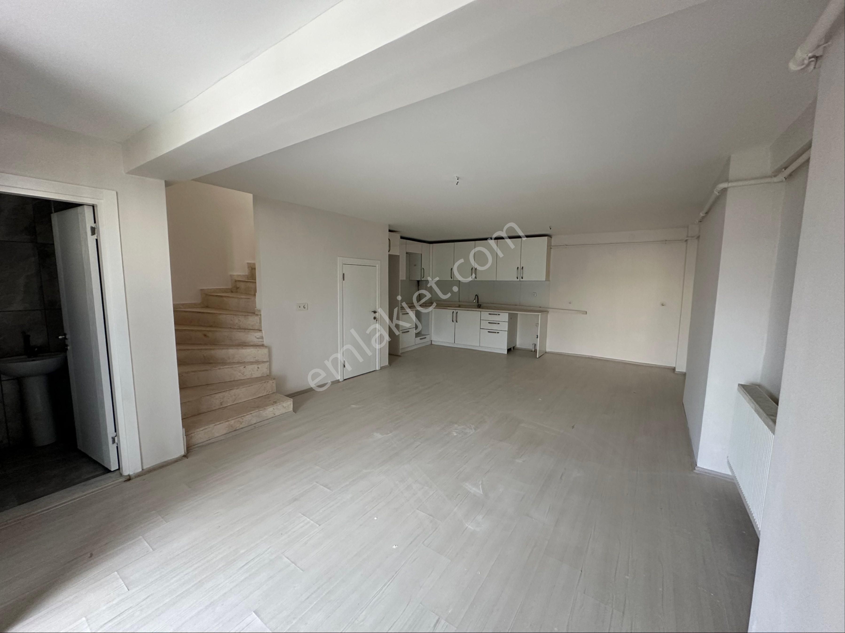 Turyap’tan Yalova Merkezde Deniz Manzaralı Satılık Villa - Görsel 34