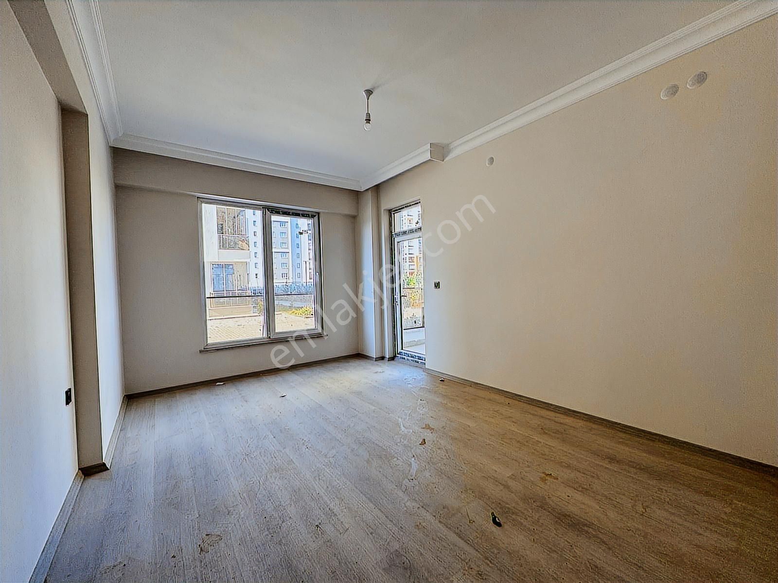 Uygun Fiyat ! Fahrünnisa Evlerinde Ödemesi Olmayan 3+1 - Görsel 11