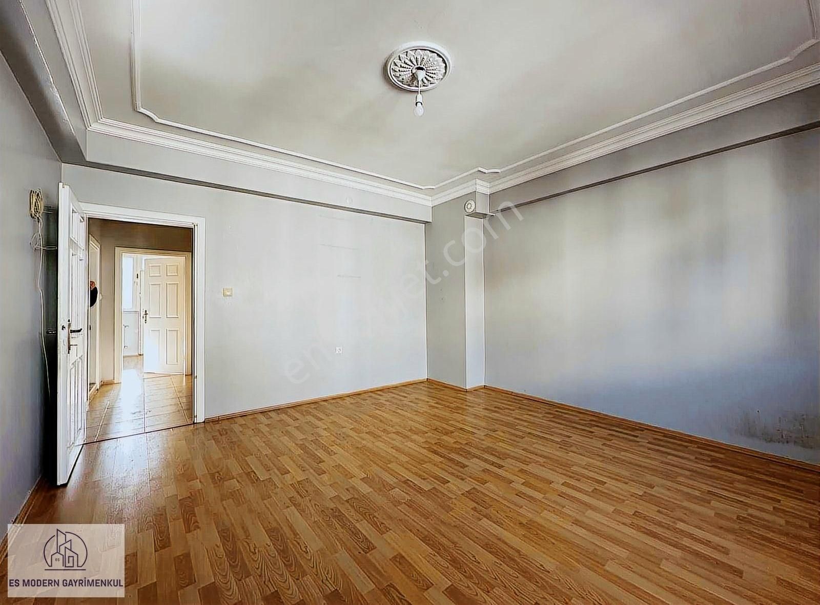 Gaffar Okan Cd. Üzeri Kiralık Cadde Cepheli 2+1 Geniş Daire - Görsel 25