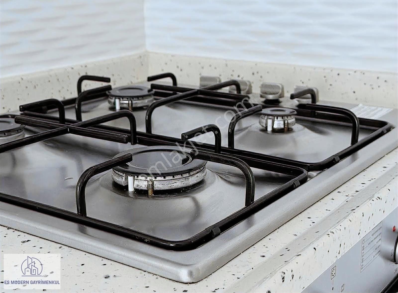 Gültepe'de Halk Cd. Çift Balkon & Arakat Kiralık 2+1 Daire - Görsel 24