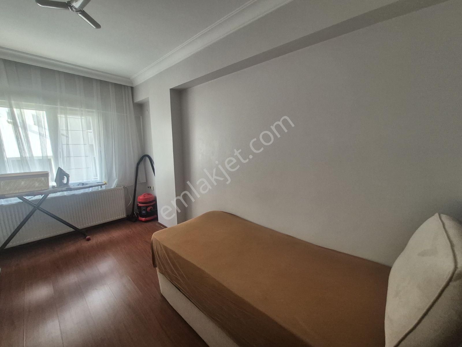 Konak Kahramanlar'da Eşyalı Kiralık 2+1 Daire - Görsel 6