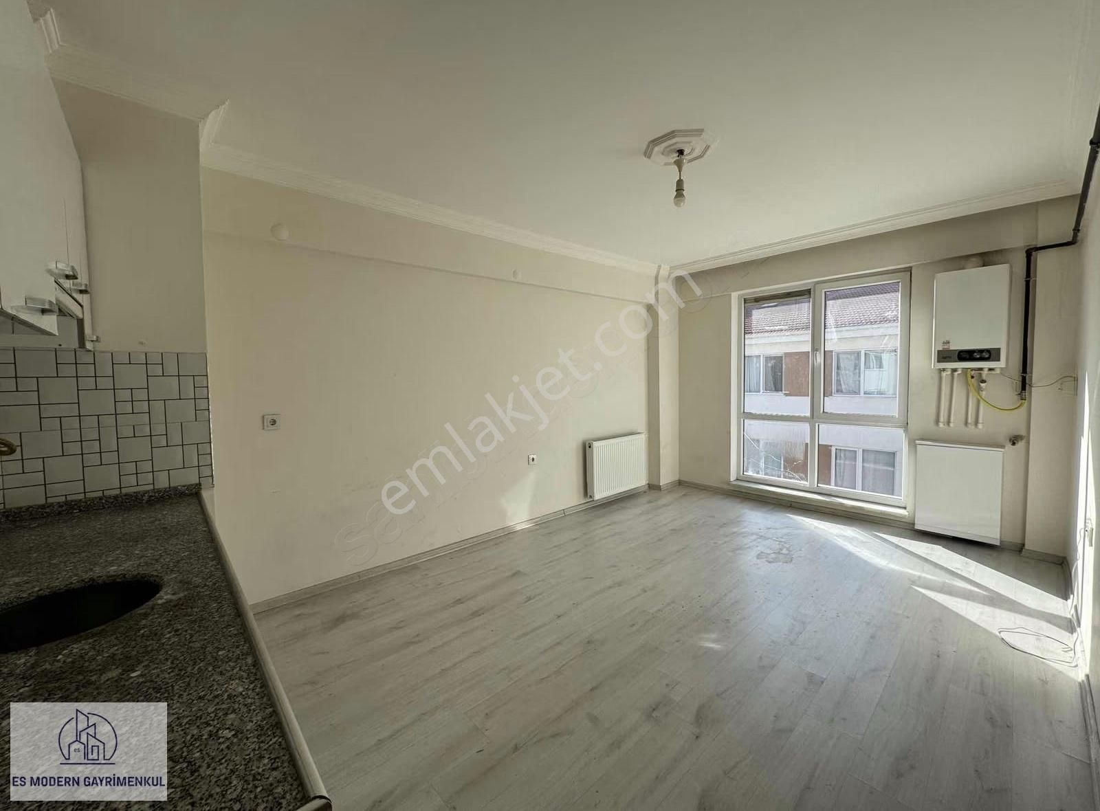 Esentepe Mh Eğitimciler Cd Yakını Asansörlü 1+1 Kiralık Daire - Görsel 8