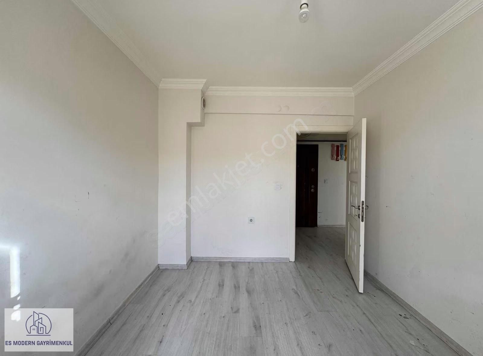 Esentepe Mh Eğitimciler Cd Yakını Asansörlü 1+1 Kiralık Daire - Görsel 7