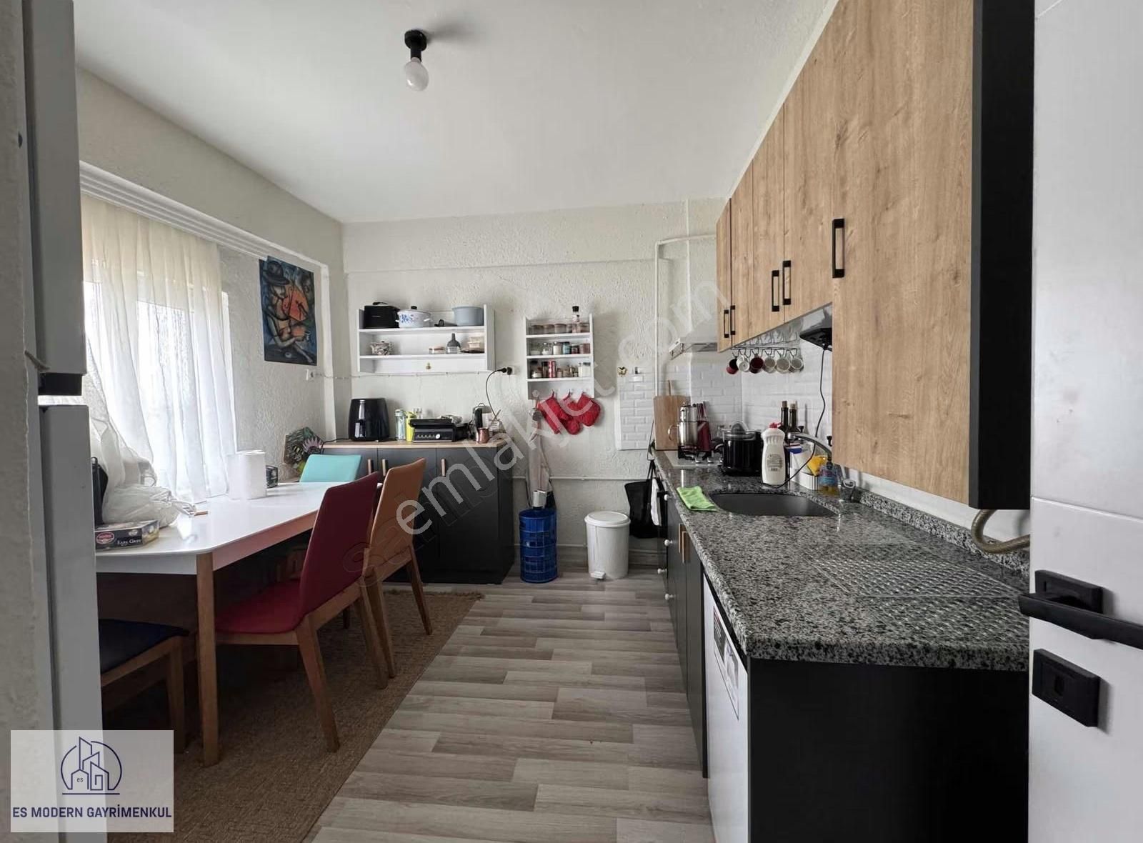 Doktorlar Cd. Tramvay Durağı Önünde Mükemmel Konum 3+1 Daire - Görsel 22