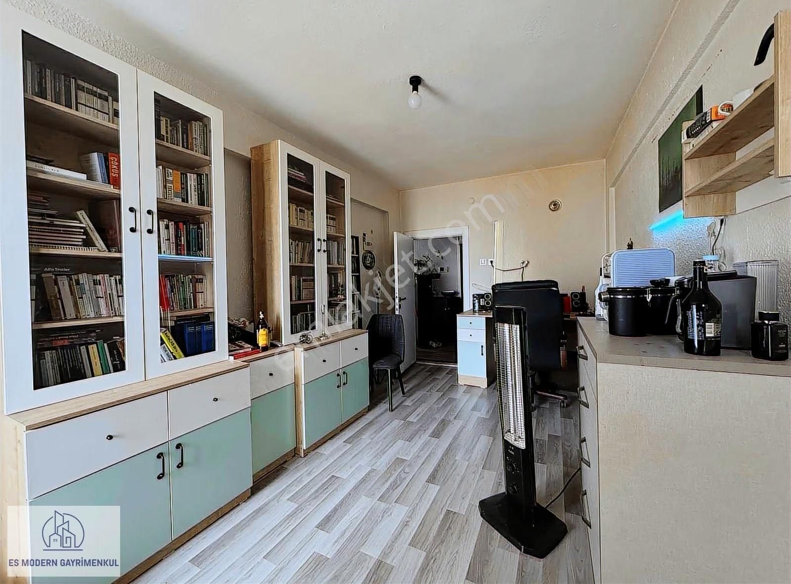 Doktorlar Cd. Tramvay Durağı Önünde Mükemmel Konum 3+1 Daire - Görsel 29