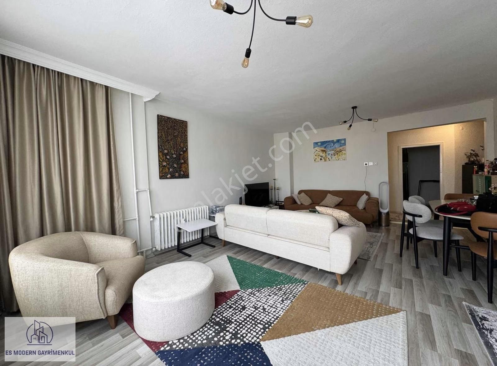 Doktorlar Cd. Tramvay Durağı Önünde Mükemmel Konum 3+1 Daire - Görsel 17