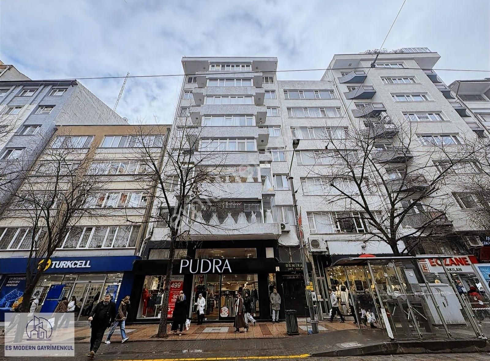 Doktorlar Cd. Tramvay Durağı Önünde Mükemmel Konum 3+1 Daire - Görsel 28