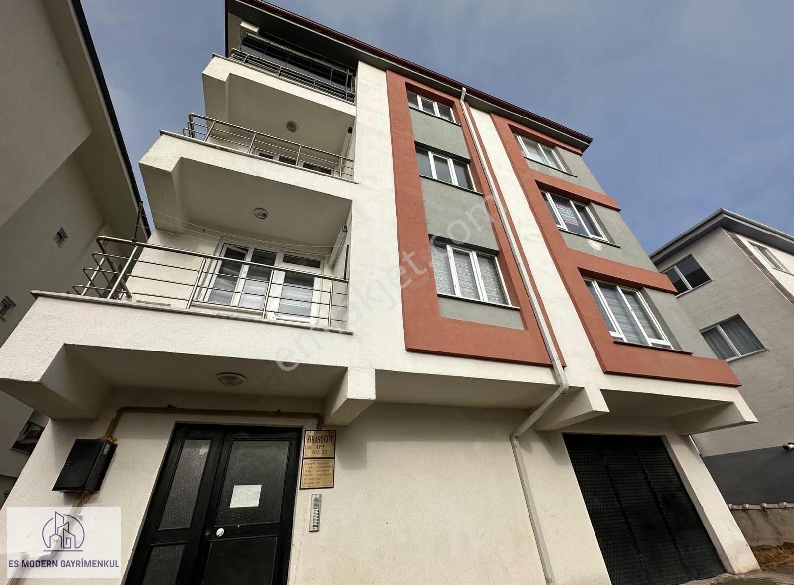 Esmodern'den 71 Evler Mahallesi Kiralık 2+1