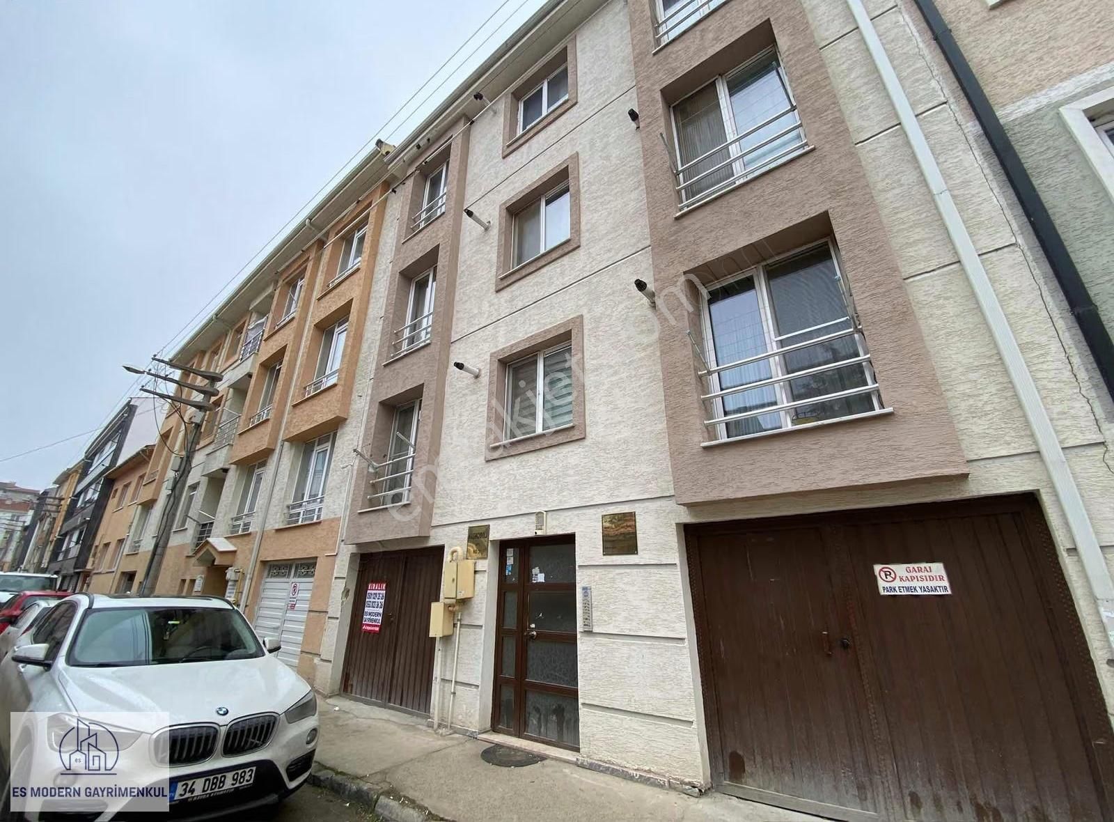 Es Modern'den Şirintepe Mahallesinde Kiralık 1+1 - Görsel 12