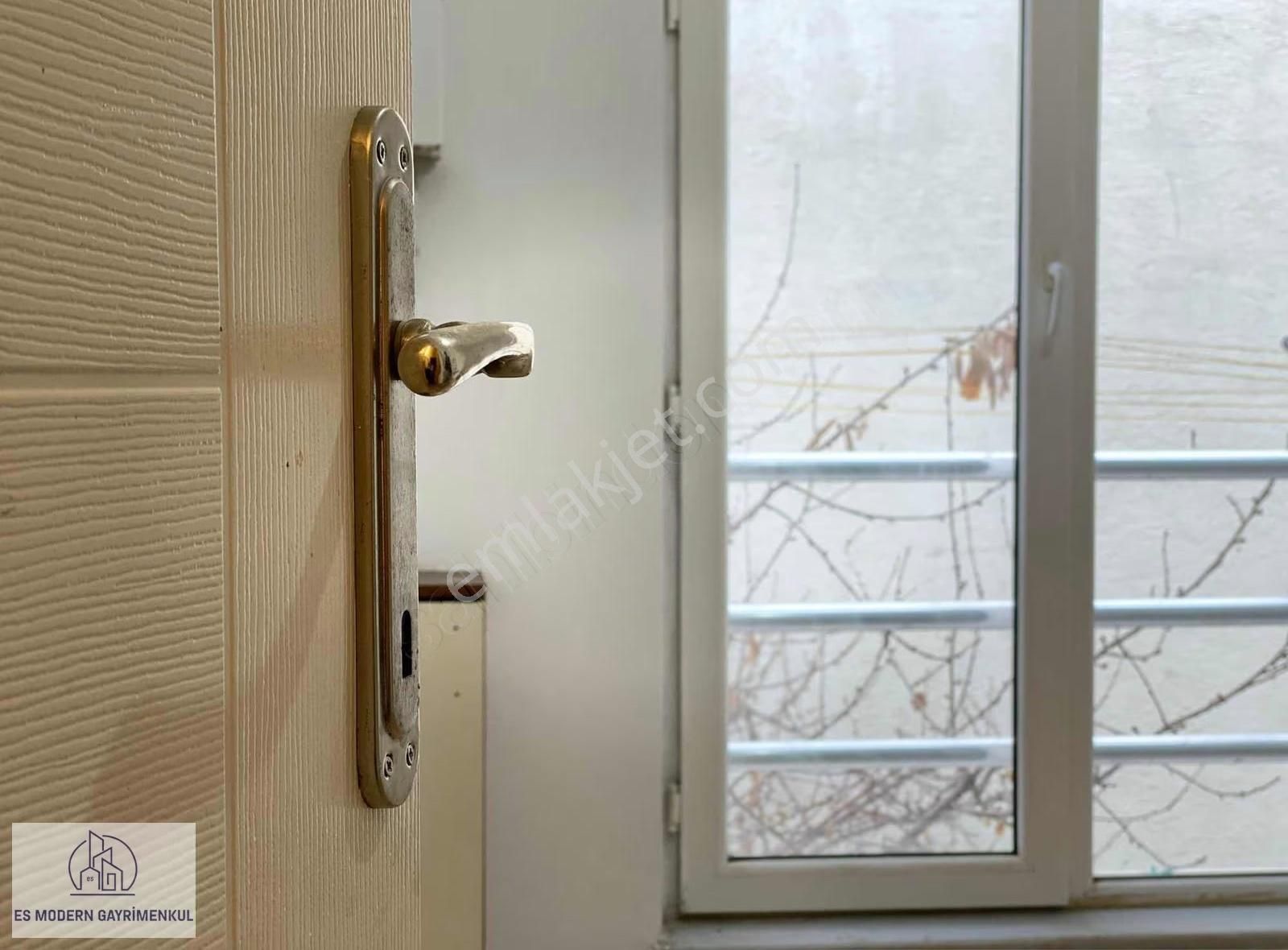 Es Modern'den Şirintepe Mahallesinde Kiralık 1+1 - Görsel 2