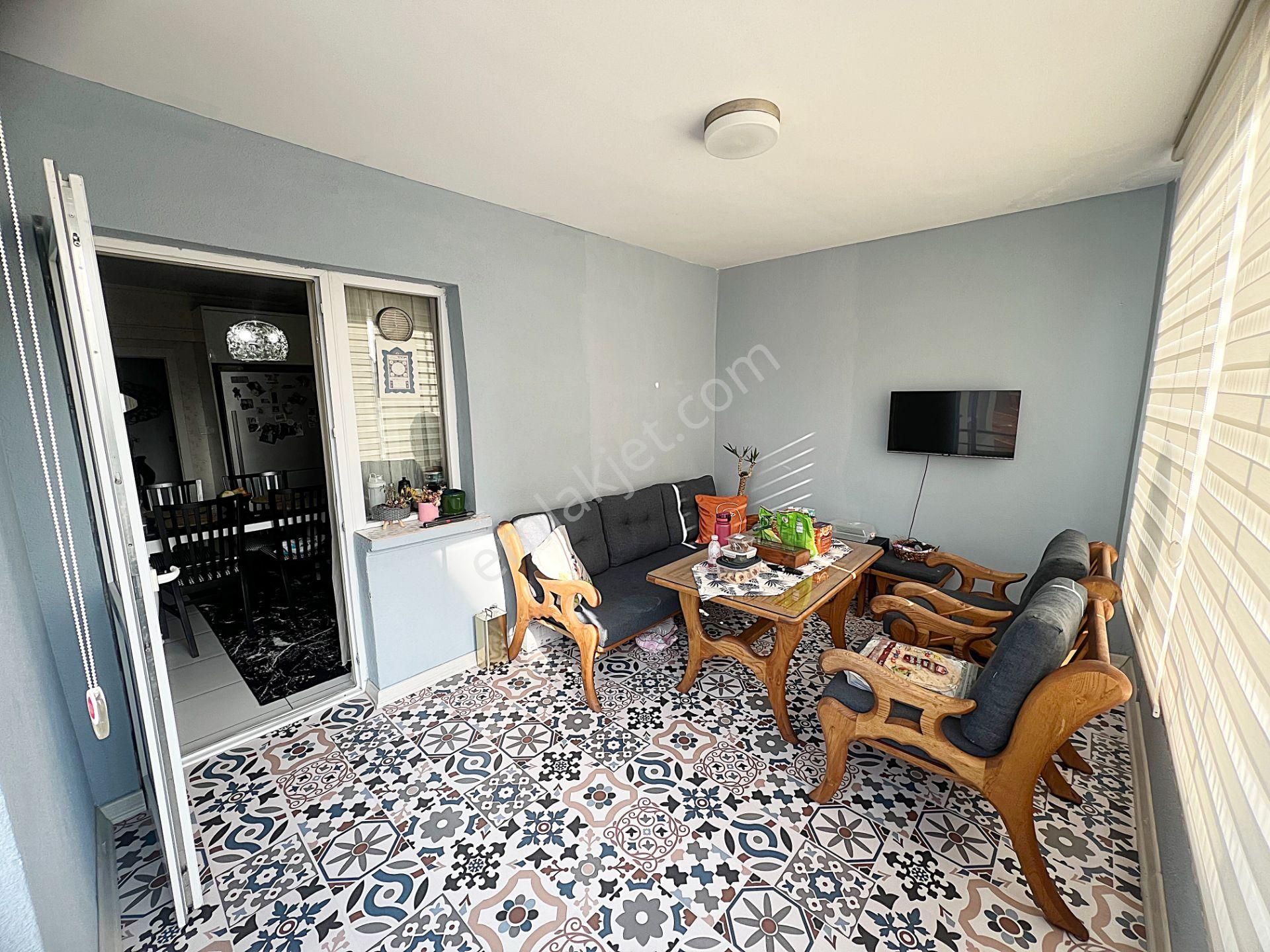 Burç Mahallede Seval Cadde Yakını Ful Yapılı 7.kat Kök Tapu Acil - Görsel 6