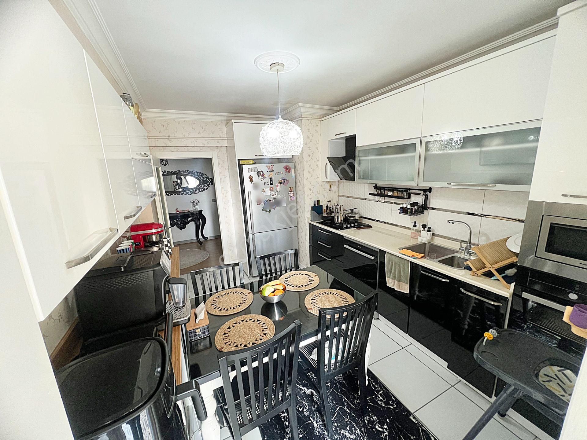 Burç Mahallede Seval Cadde Yakını Ful Yapılı 7.kat Kök Tapu Acil - Görsel 5