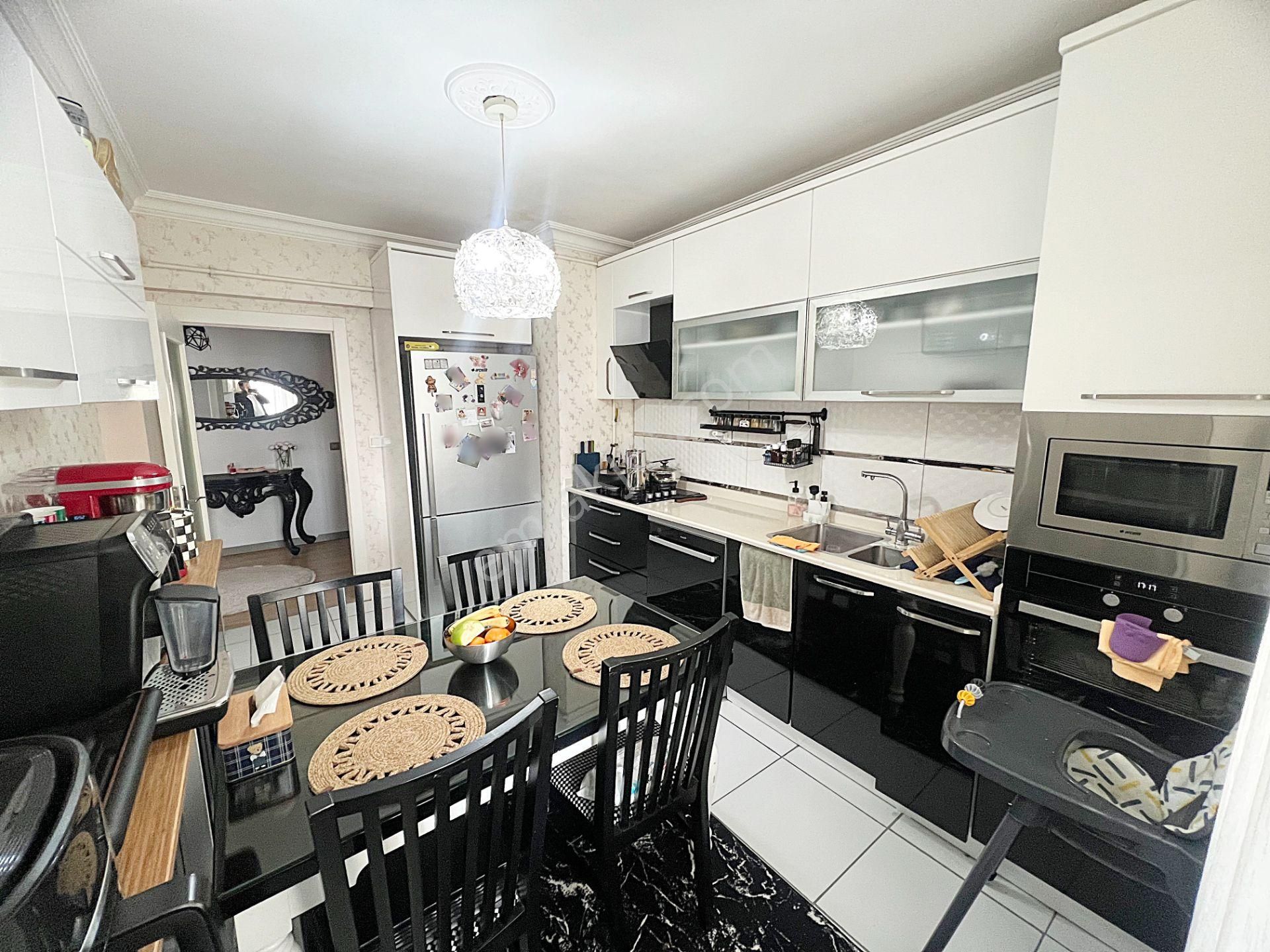 Burç Mahallede Seval Cadde Yakını Ful Yapılı 7.kat Kök Tapu Acil - Görsel 3