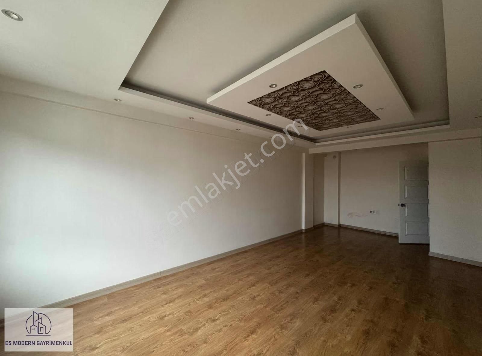 Zafer Mh. Esenyurt Sk Üzeri Geniş 2+1 Daire - Görsel 18