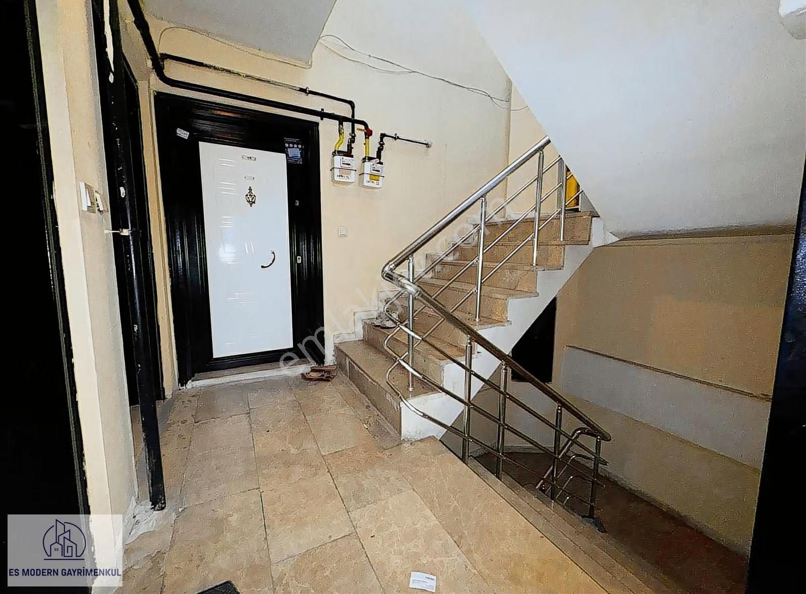 Birsen Kebap Karşısı - Geniş Mutfaklı 2+0 Kiralık Daire - Görsel 4