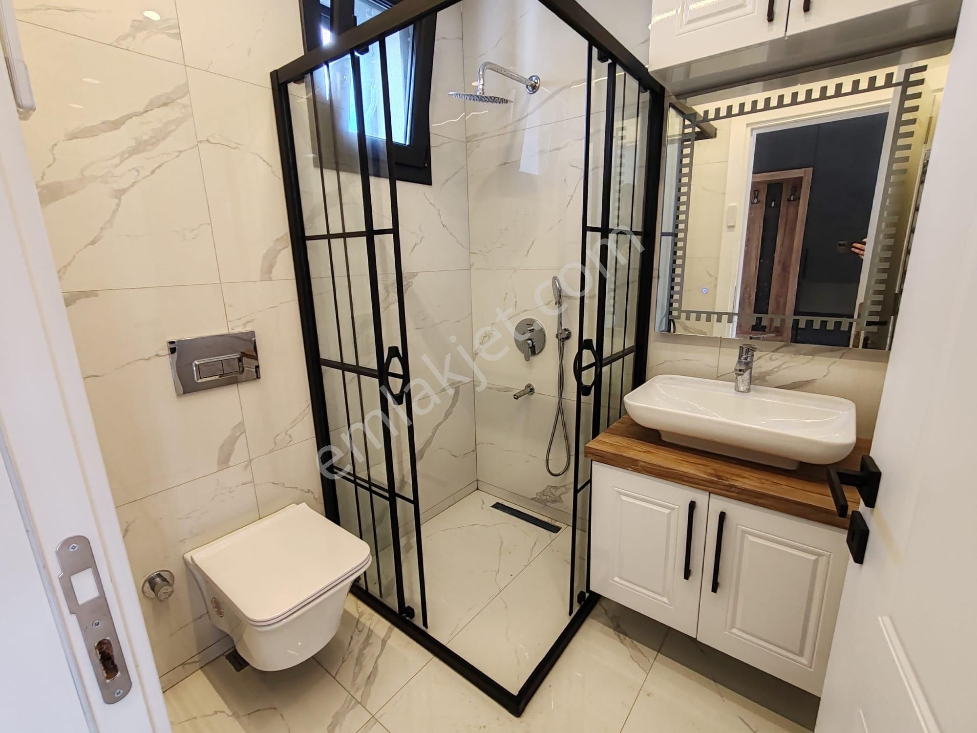 Didim'de 3+1 Satılık Villa Lüks, Havuzlu Otoparklı - Görsel 16