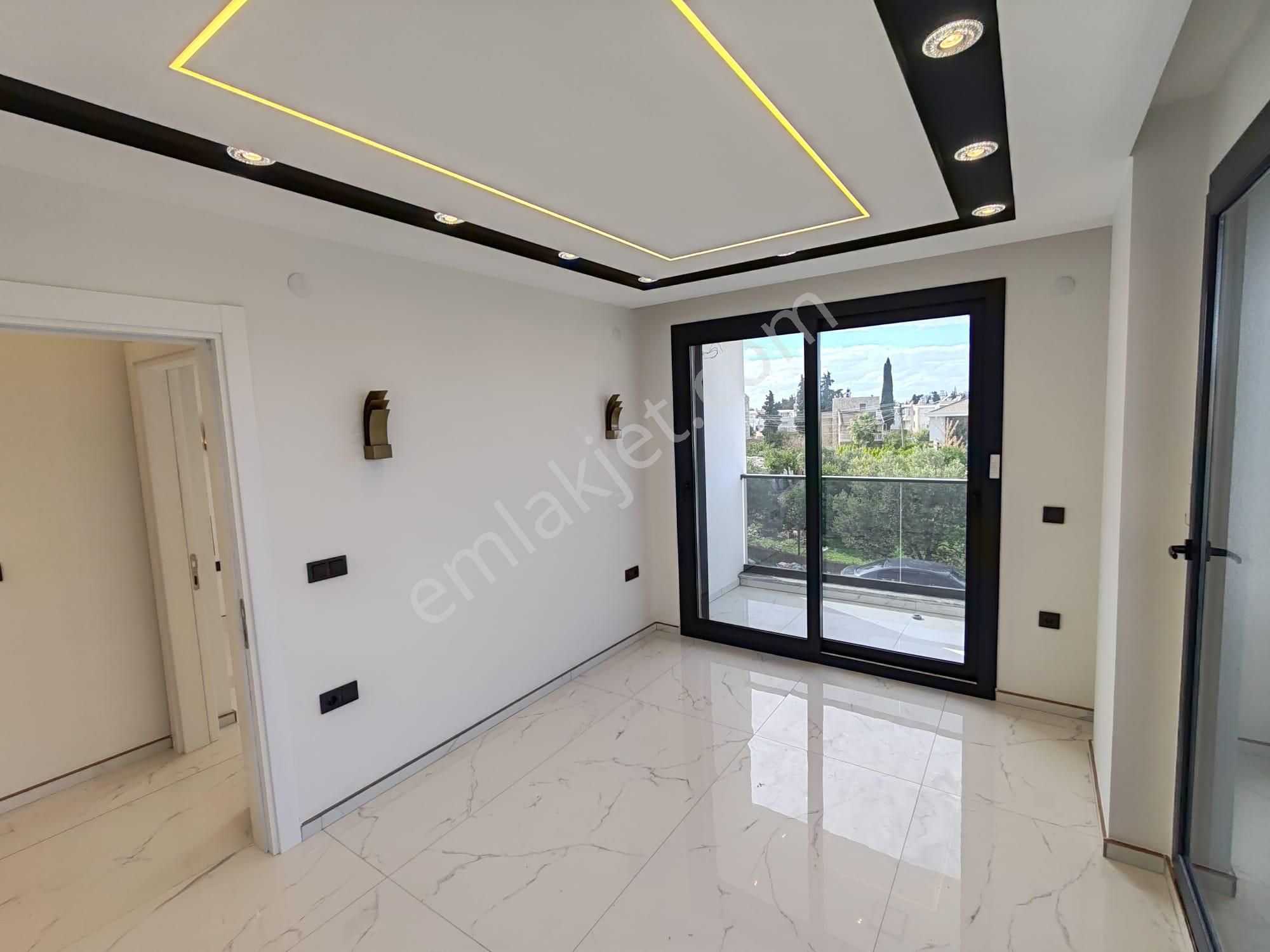 Didim'de 3+1 Satılık Villa Lüks, Havuzlu Otoparklı - Görsel 30