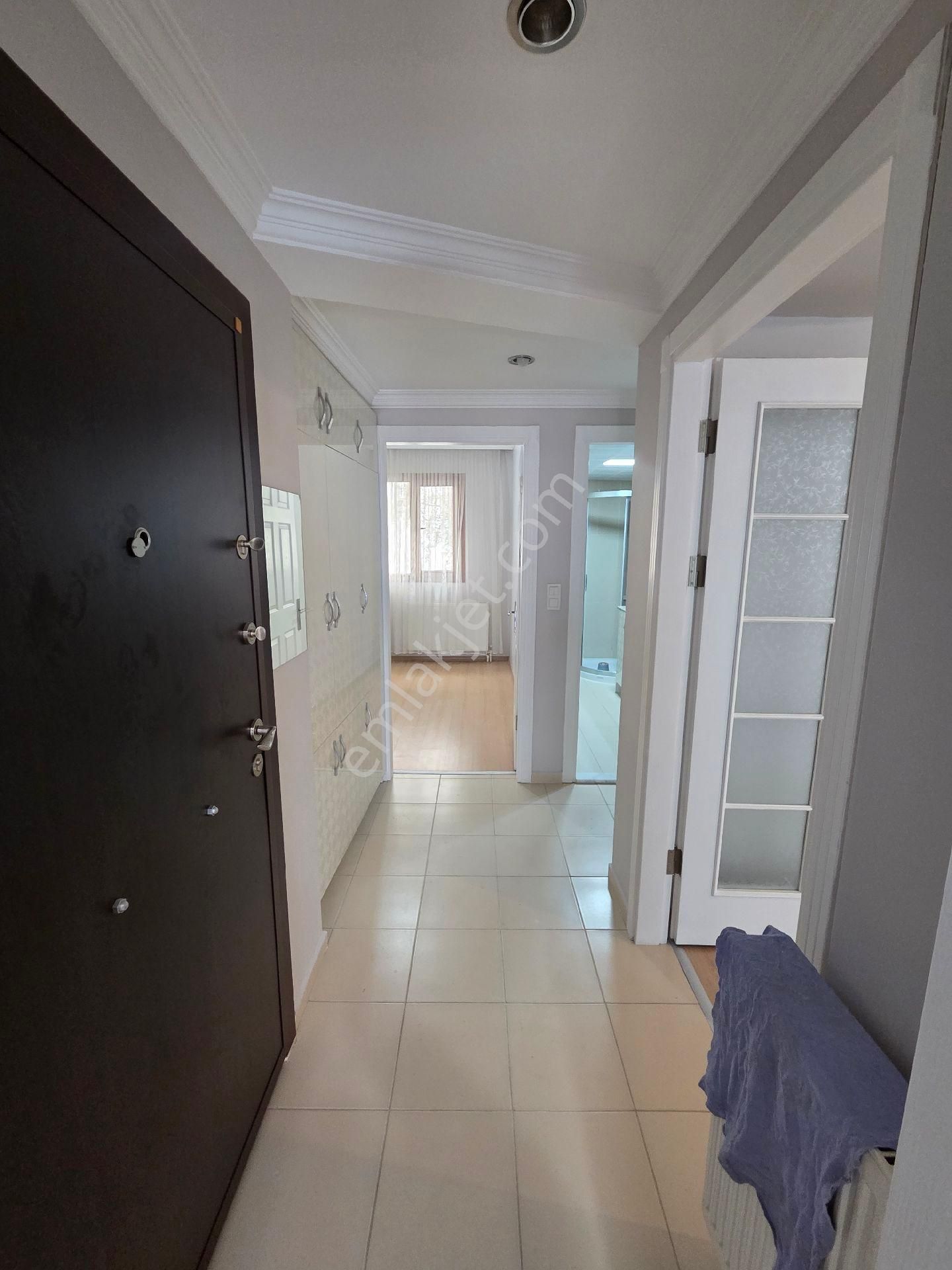 Karşıyaka Şemikler İzban Yakını 2+1 Kapalı Mutfak - Görsel 20