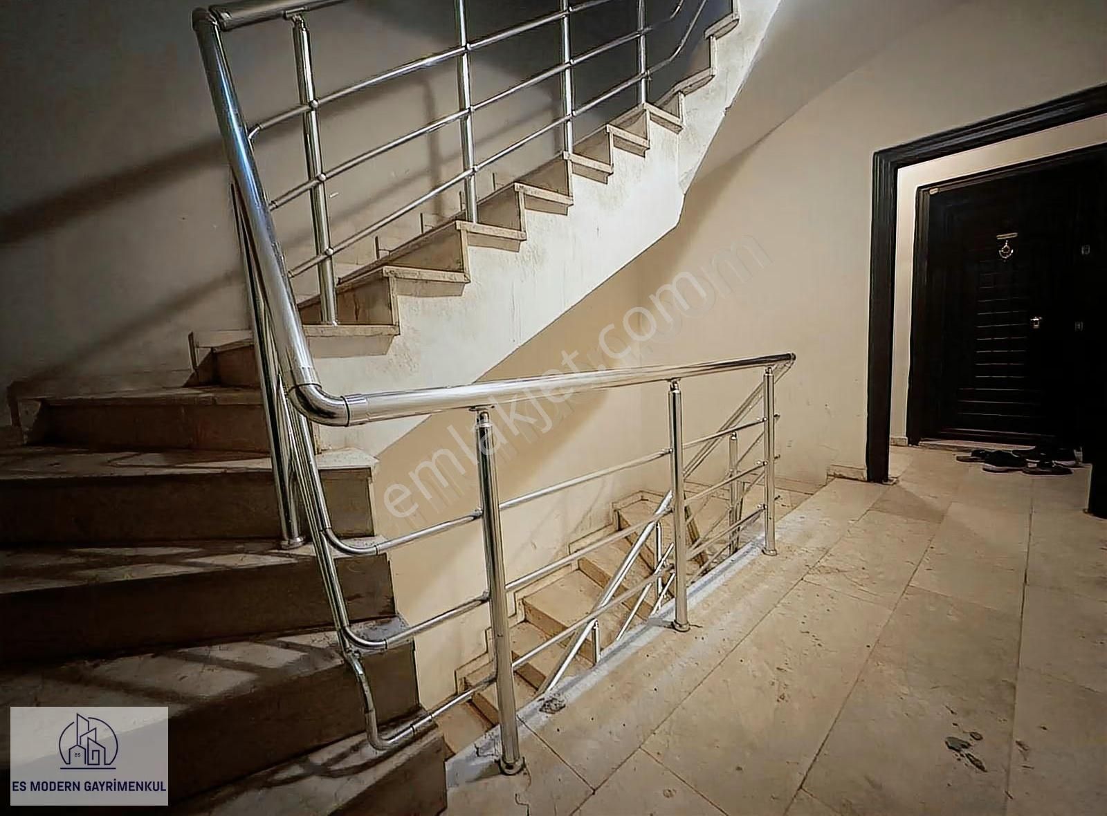 Üniversite Yakını Full Eşyalı Geniş 1+1 Daire - Görsel 4