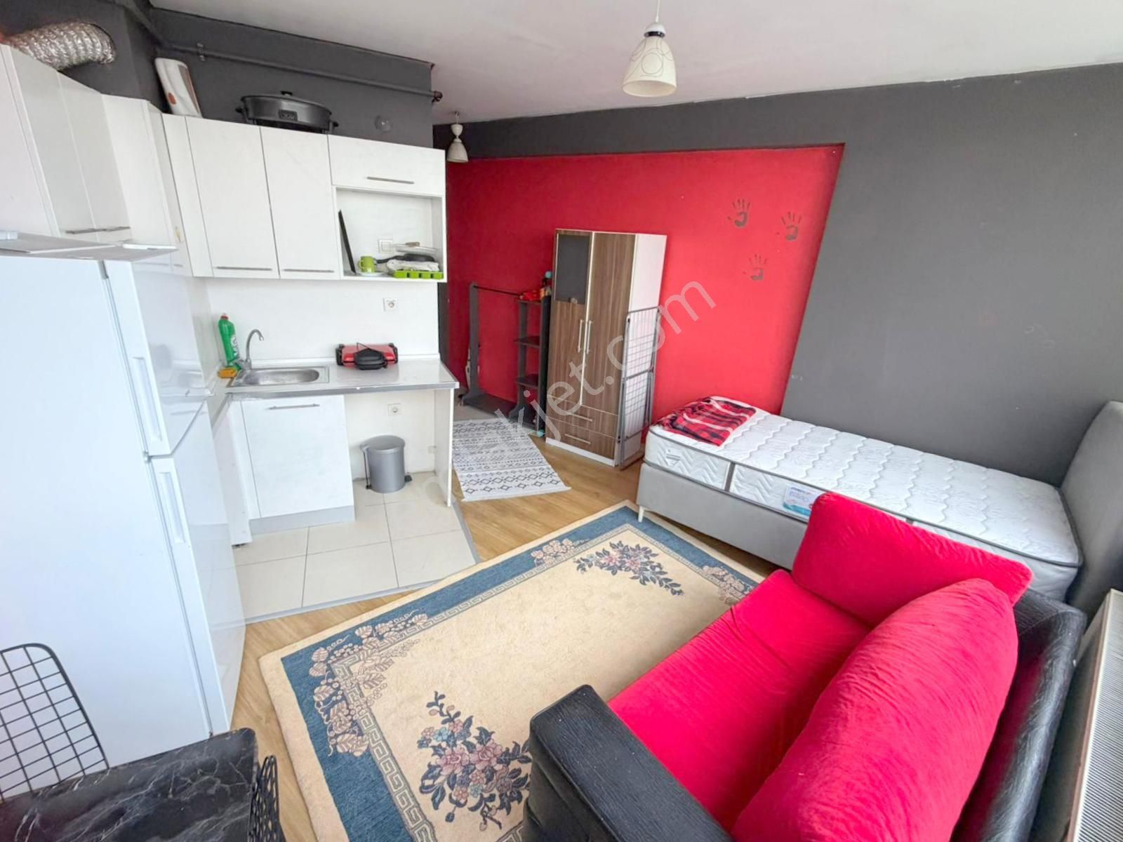 Mertcan'dan Çamlık Mah. İskanlı Havuzlu Güvenlikli Sitede Stüdyo Daire - Görsel 3