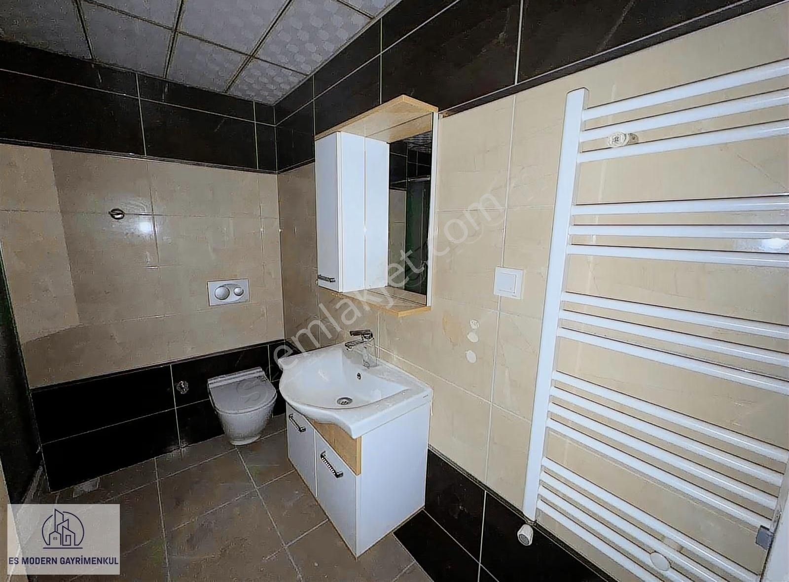 Gazi Yakup Satar Cd. Üzerinde Ebeveyn Banyolu Geniş 3+1 Daire - Görsel 20