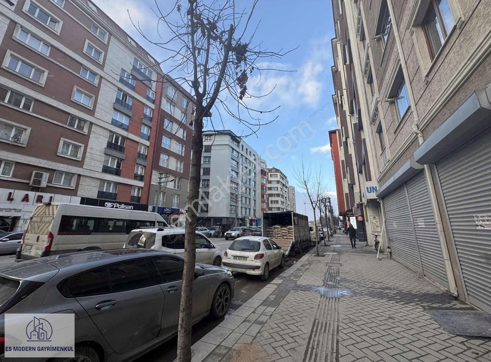 Gazi Yakup Satar Cd. Üzerinde Ebeveyn Banyolu Geniş 3+1 Daire - Görsel 10