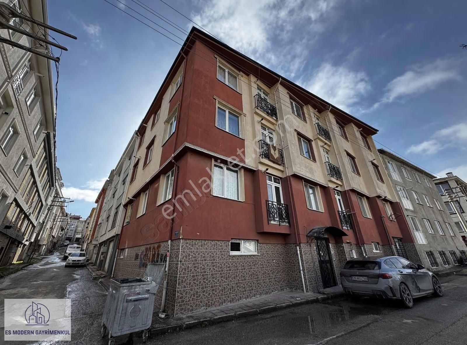 A. Üniversitesi Karşısında Kiralık 1+1 Balkonlu Daire - Görsel 11