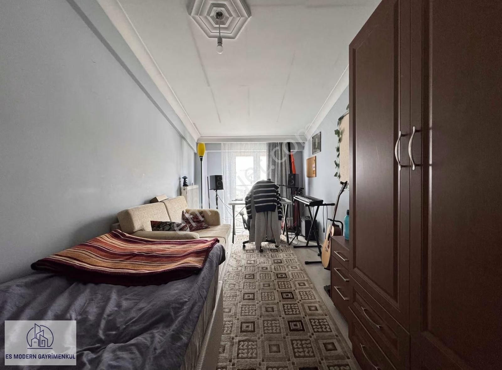 Kumlubel Özel Teraslı 4+1 Dubleks Geniş Metrekareli Daire - Görsel 13