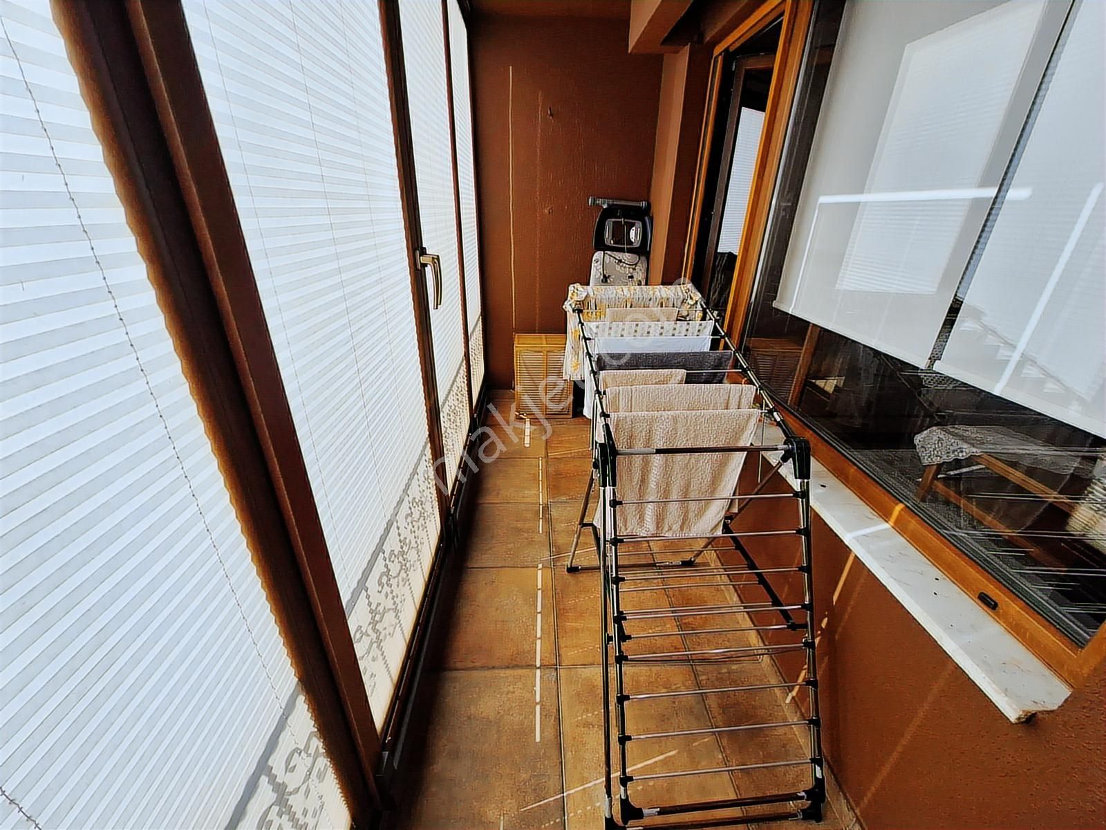 Çamlık Villa Bölgesinde İçi Zevkle Tasarlanmış Satılık 6+2 Villa - Görsel 28