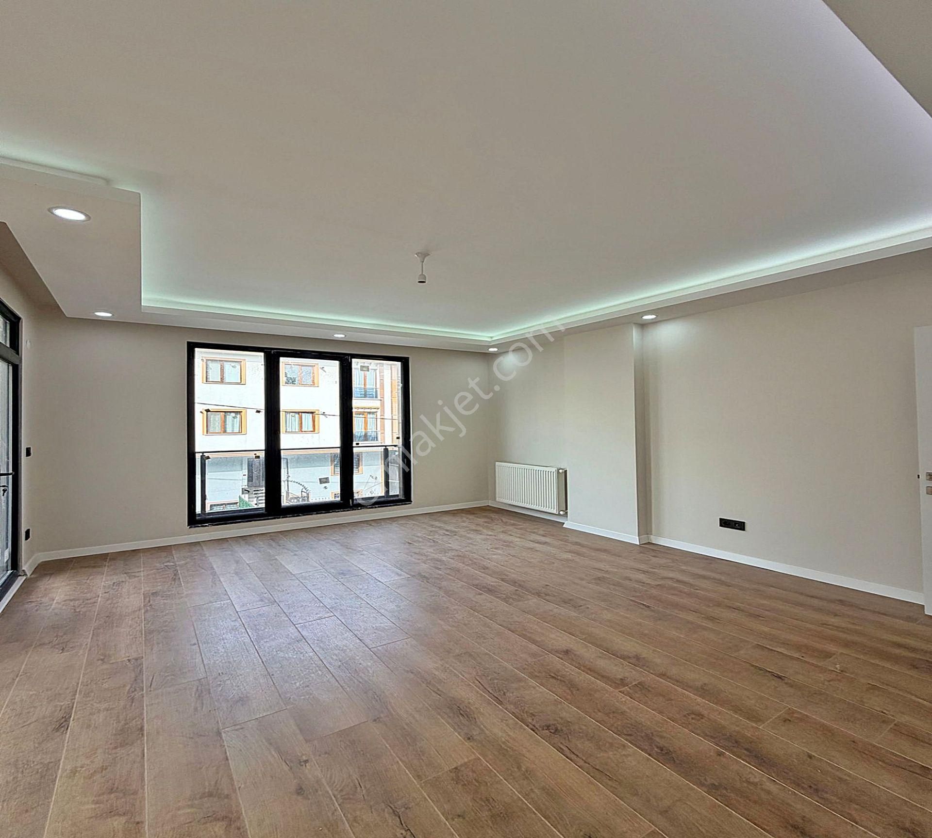 Beylikdüzü Marina'ya Yakın Arakat 3+1 Ebeveyn Banyo Çift Balkon Geniş M2 Satılık !!! - Görsel 4