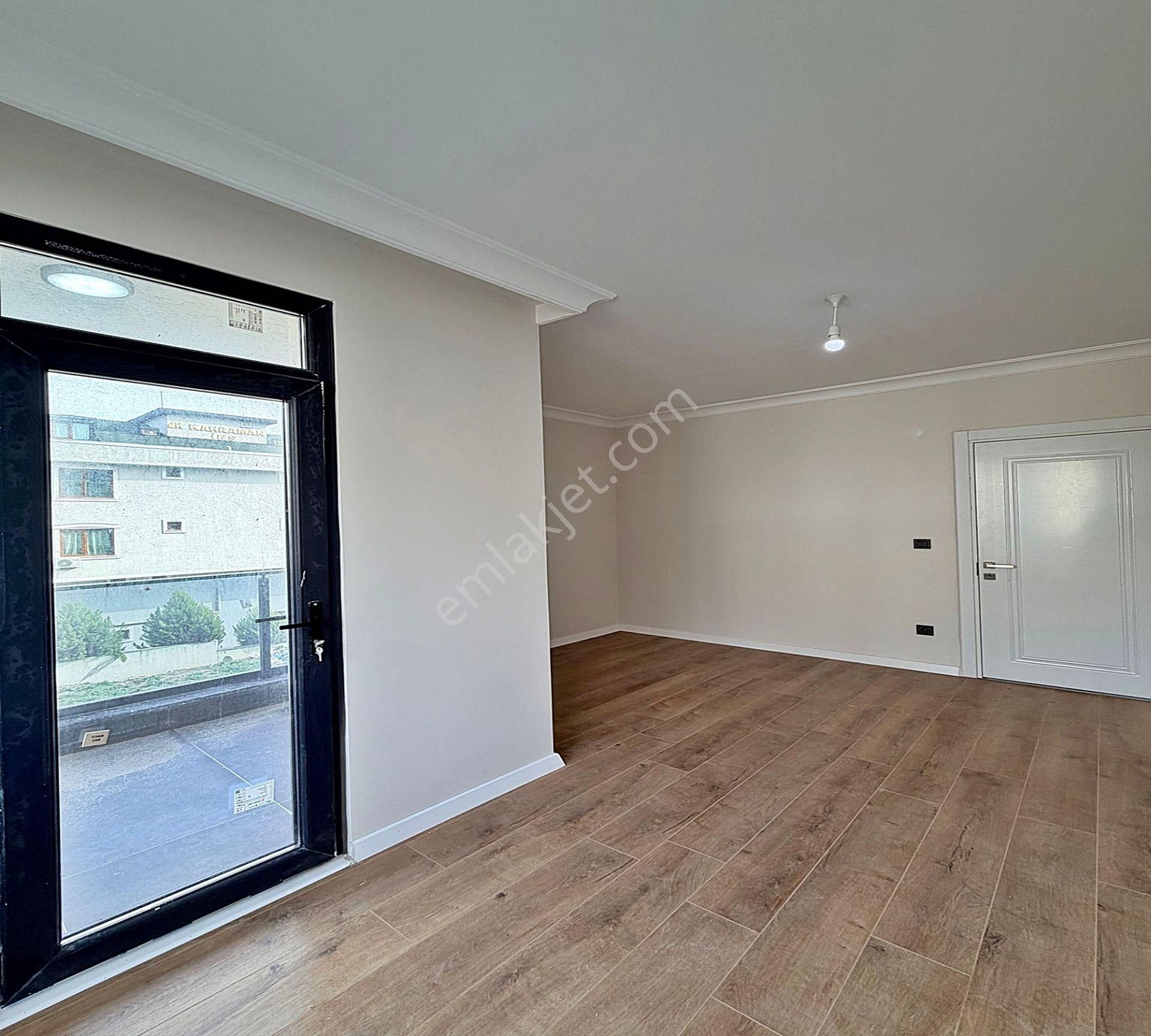 Beylikdüzü Marina'ya Yakın Arakat 3+1 Ebeveyn Banyo Çift Balkon Geniş M2 Satılık !!! - Görsel 20